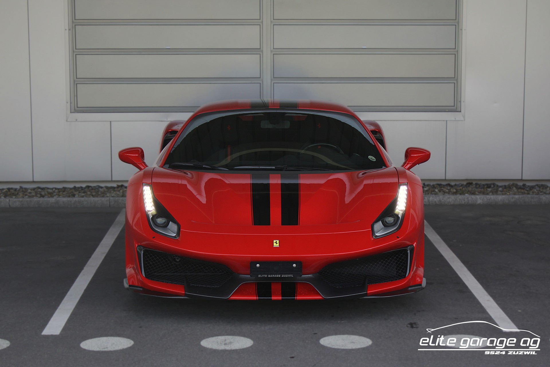 FERRARI 488 Pista 3.9 V8 NOVITEC AUS 1. HAND-image-7
