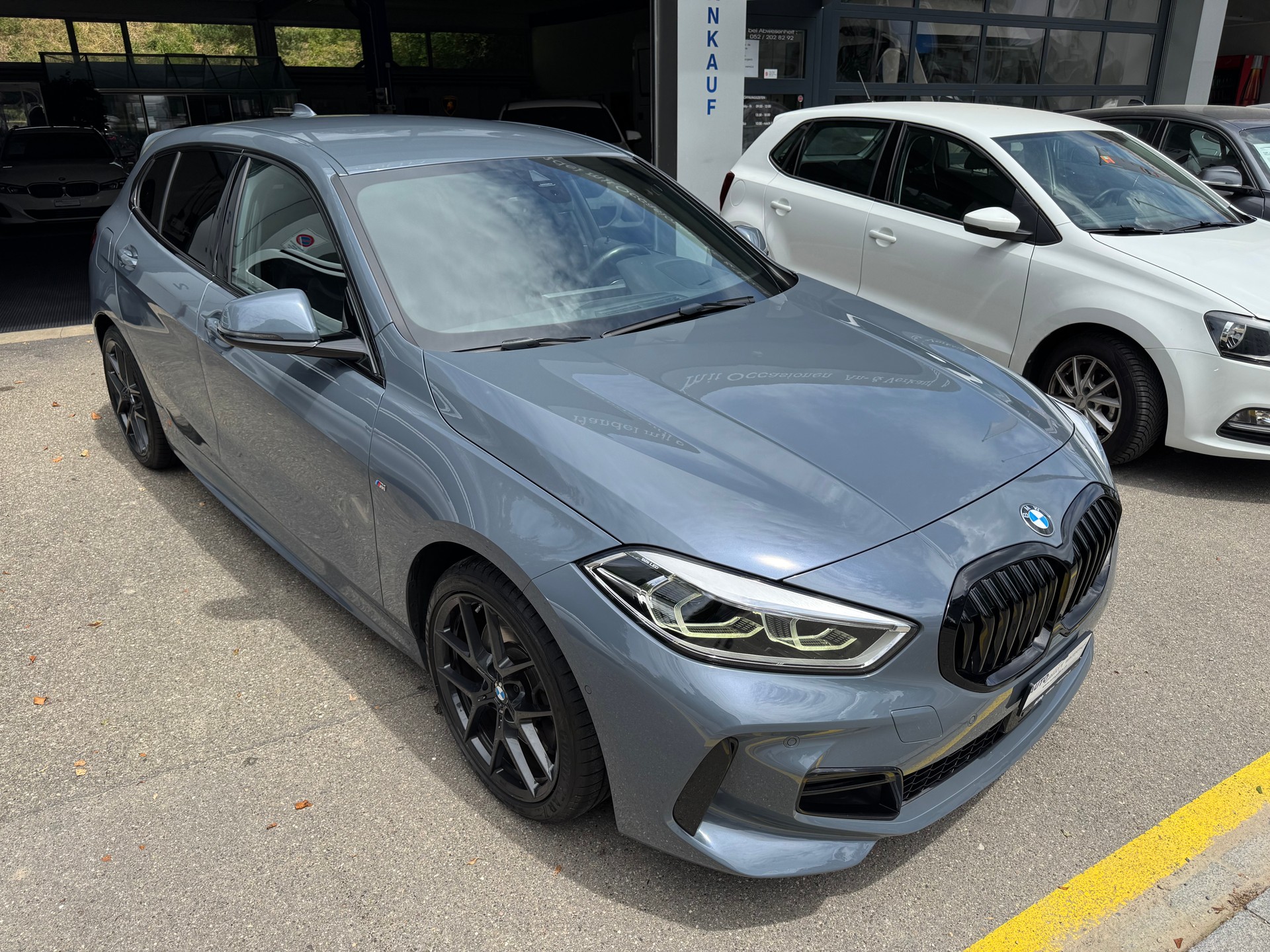 BMW 120d xDrive Steptronic M-Sport-image-0