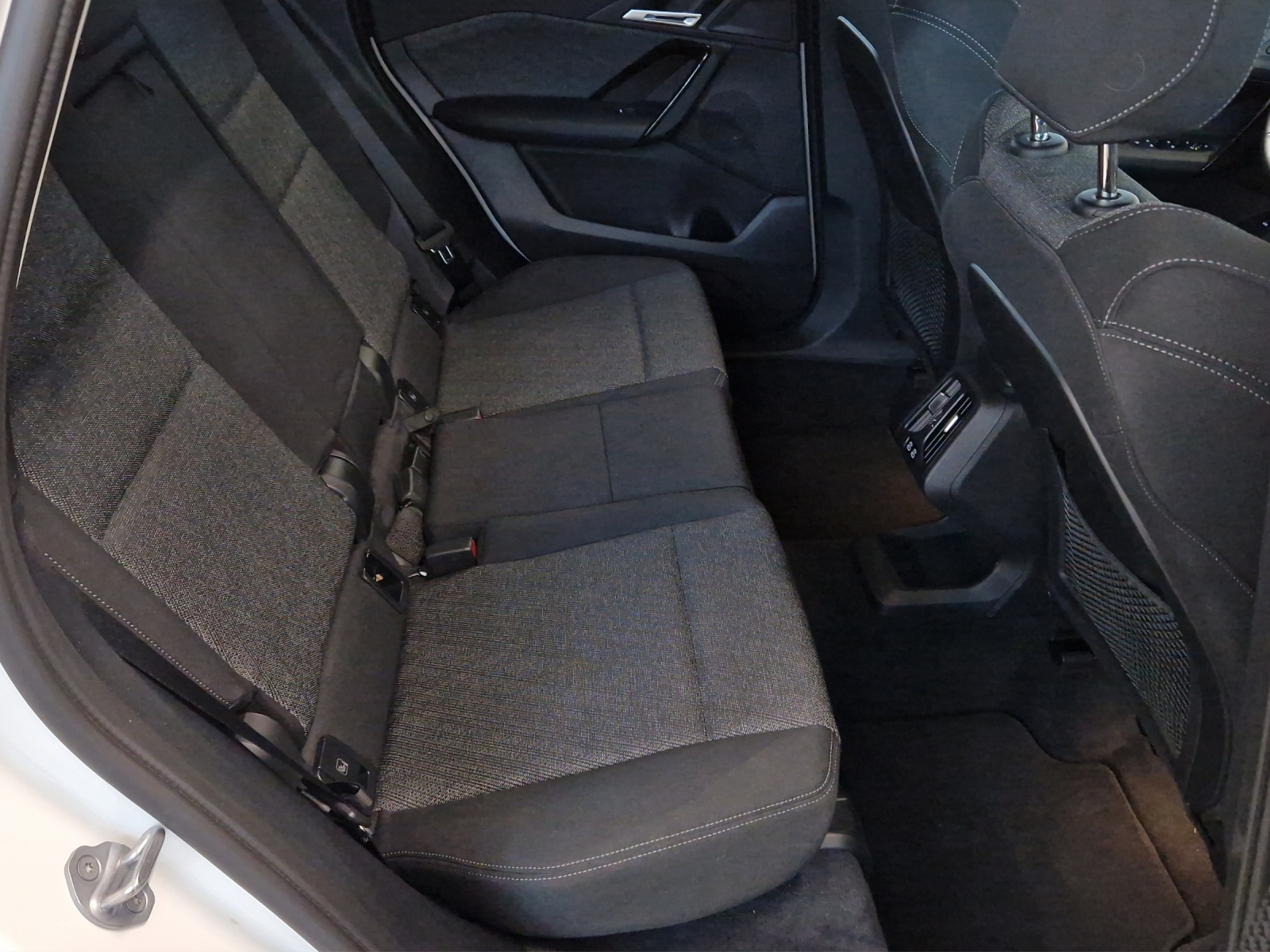 BMW X1 xDrive 20d Steptronic-image-21