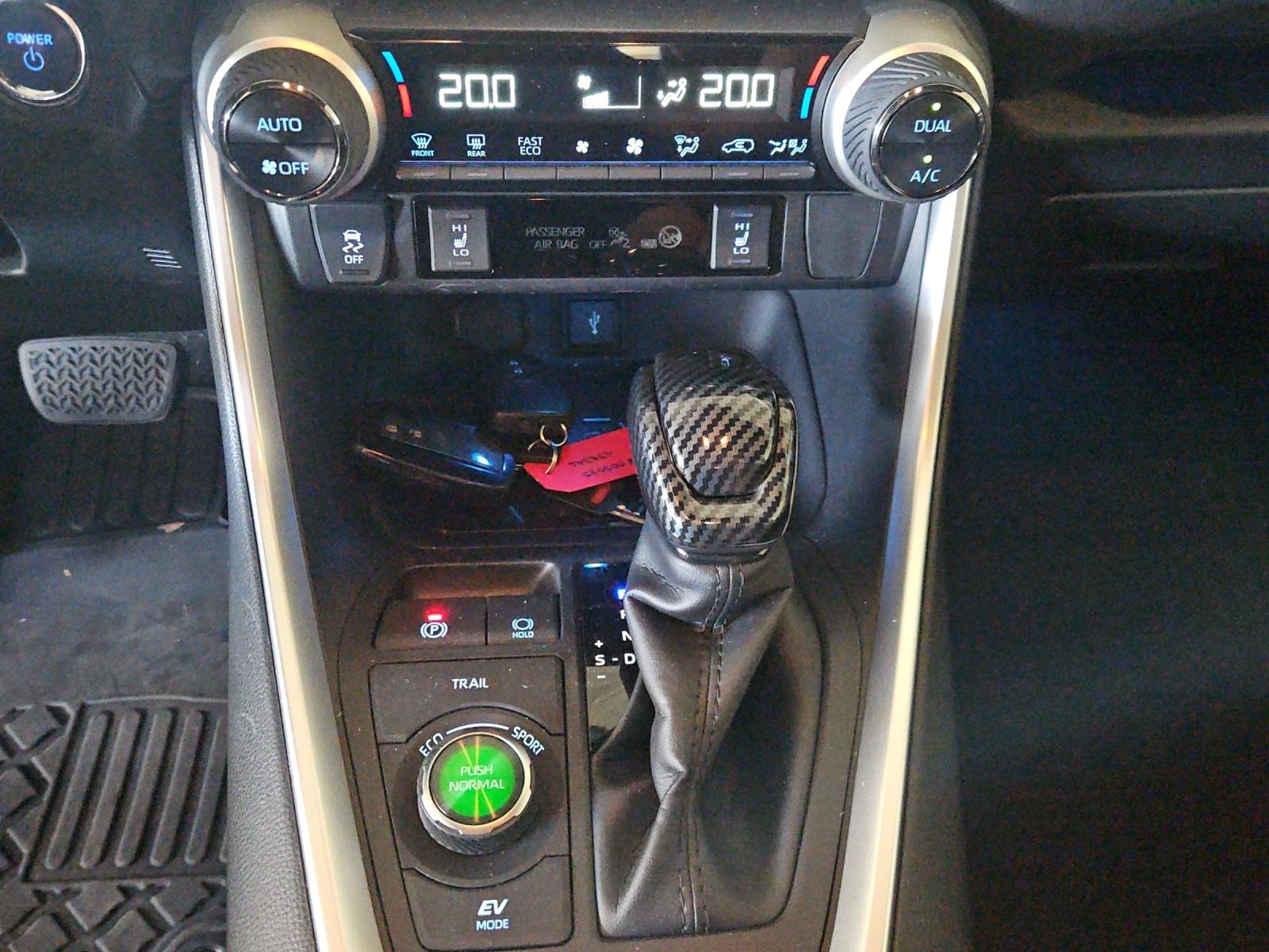 TOYOTA RAV4 2.5 HEV Black Edition-image-19