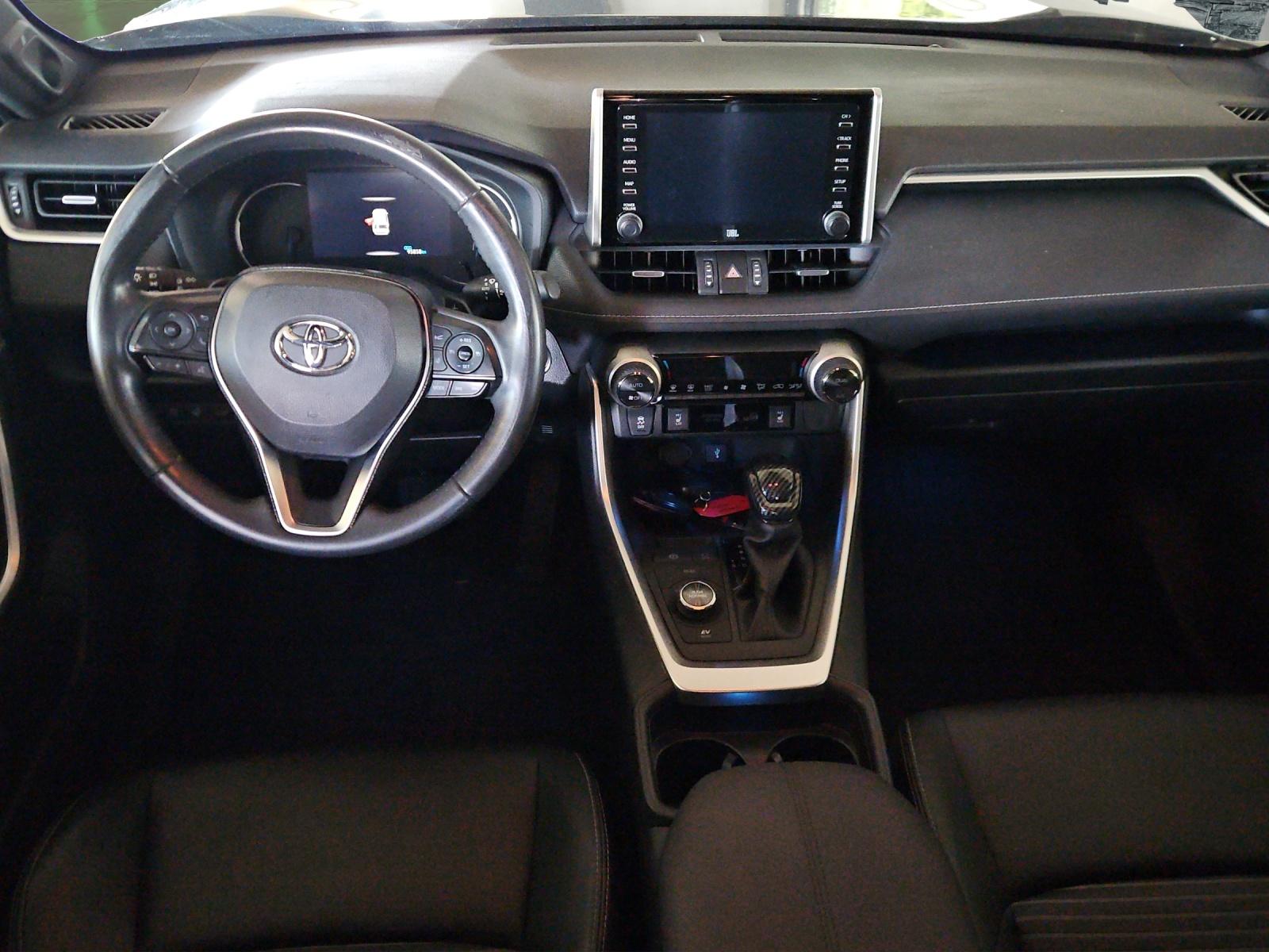 TOYOTA RAV4 2.5 HEV Black Edition-image-7
