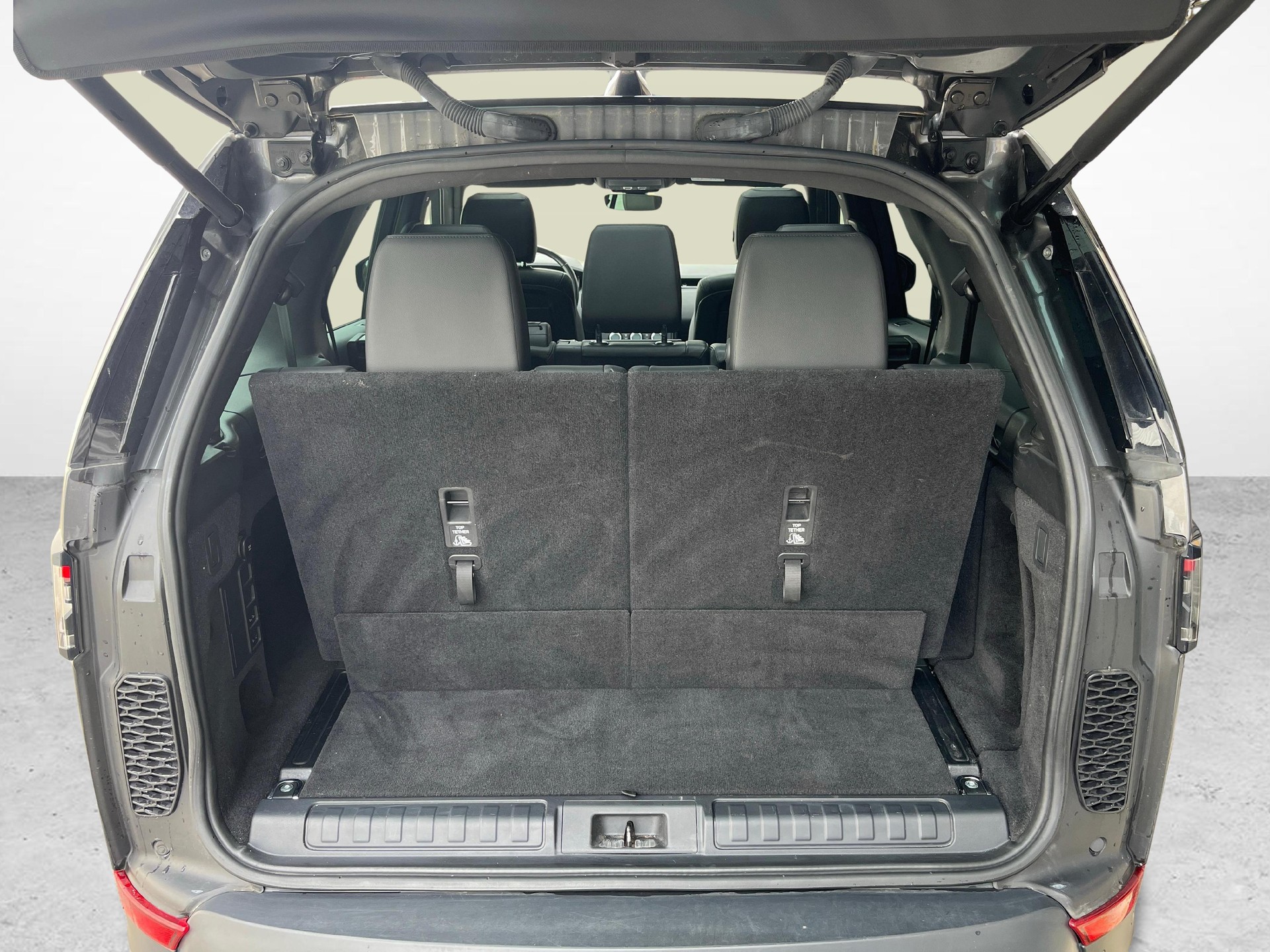 LAND ROVER Discovery 2.0 Si4 SE / Herbstprämie von 500-2000 CHF oder 1.99% Leasing-Aktion auf Occasions-Fahrzeuge-image-12