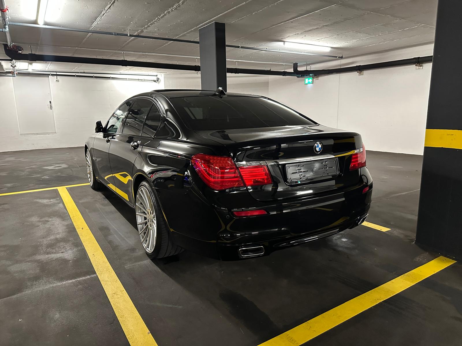 BMW 740d-image-6