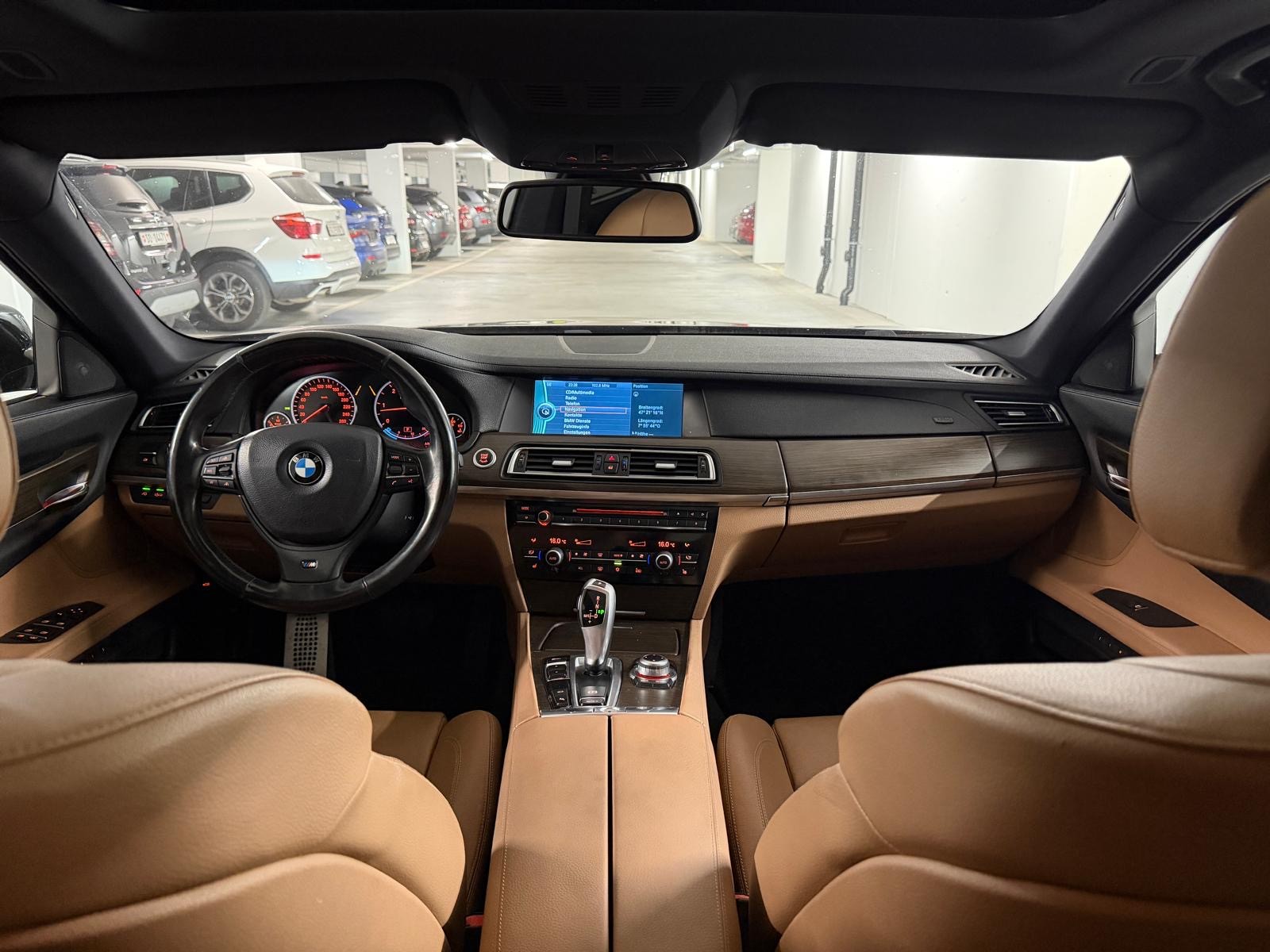 BMW 740d-image-11