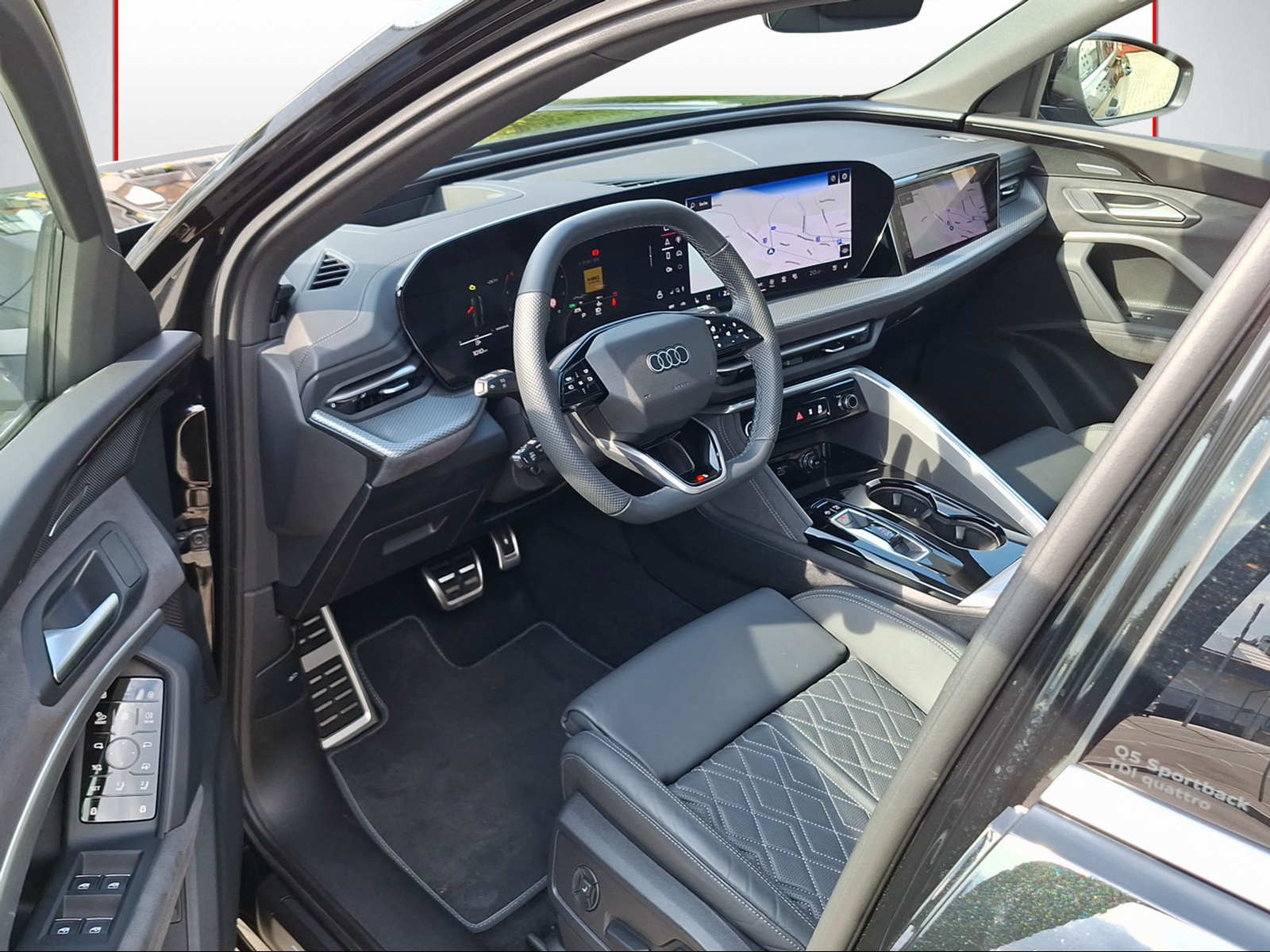 AUDI Q5 Sportback TDI quattro 150 kW S-tronic-image-5