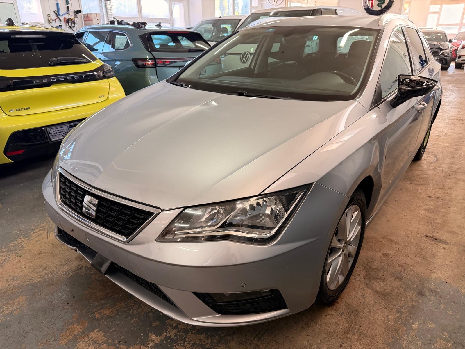 SEAT Leon ST 1.6 TDI CR Style DSG-image-5