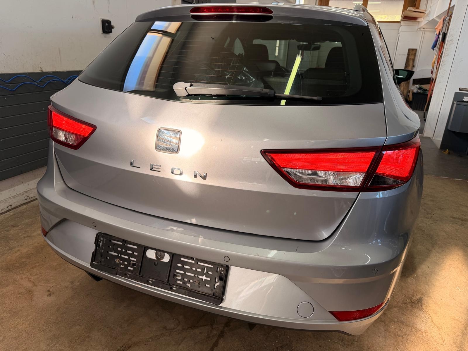 SEAT Leon ST 1.6 TDI CR Style DSG-image-3