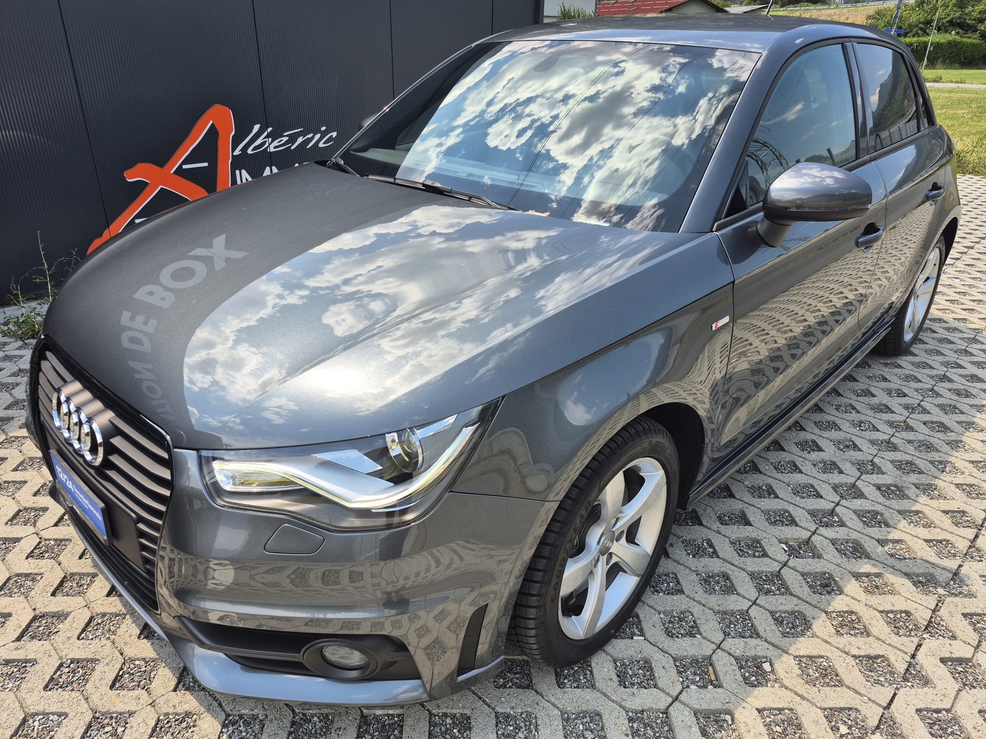 AUDI A1 Sportback Sport 1.4 TFSI Ambition S-tronic-image-1