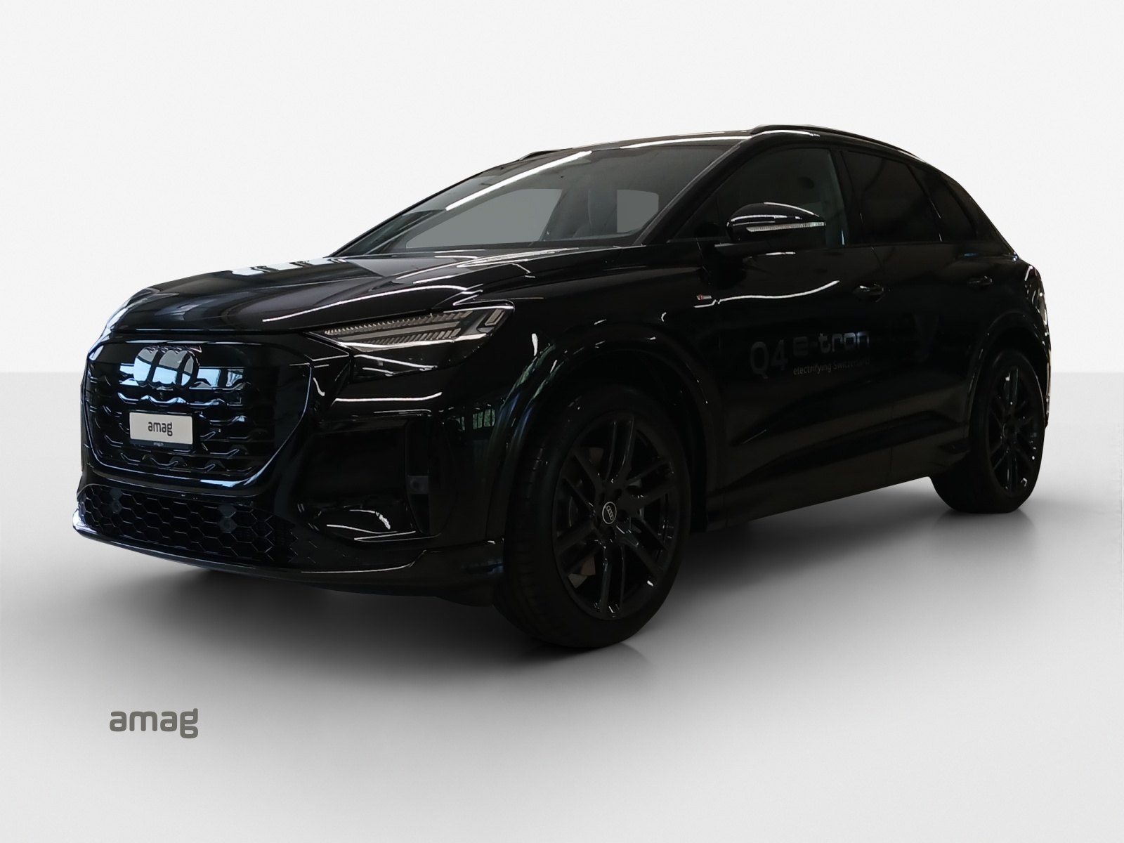 AUDI Q4 e-tron SUV quattro performance