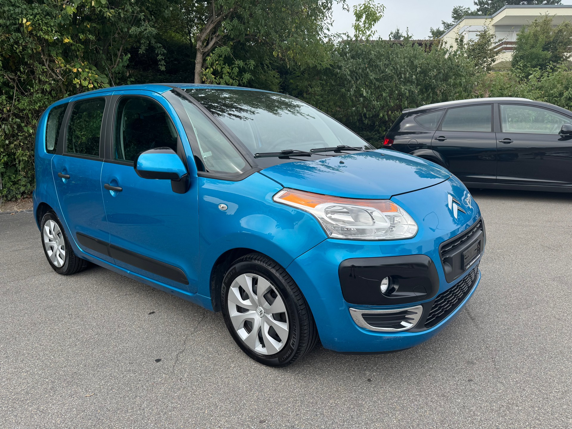 CITROEN C3 Picasso 1.6i 16V Chic (SX)-image-0