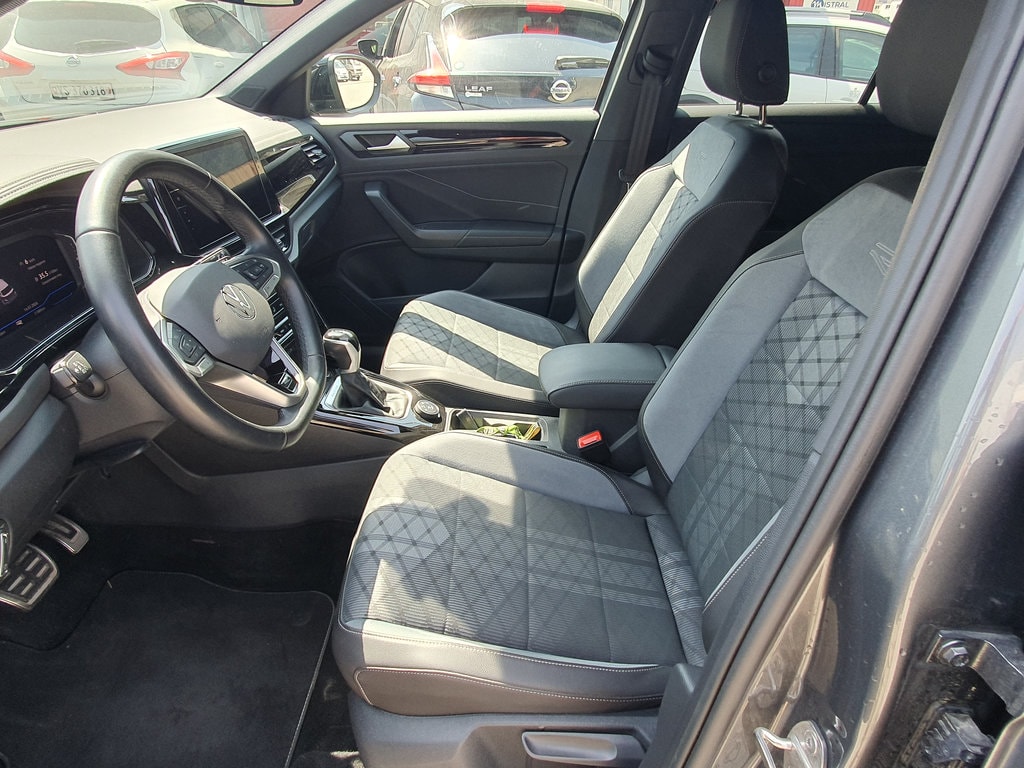 VW T-Roc 2.0 TSI R-Line DSG 4Motion-image-9