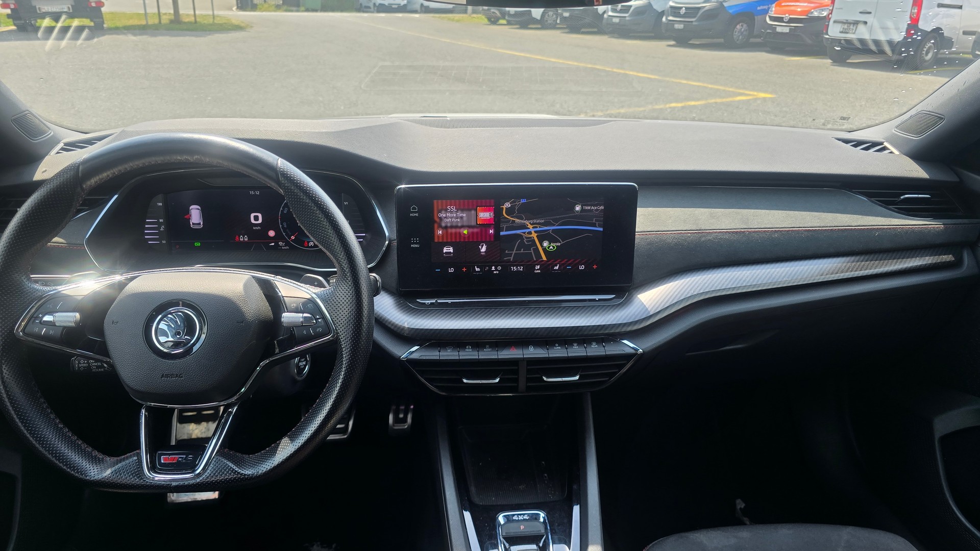 SKODA Octavia Combi 2.0 TDI DSG RS 4x4-image-9