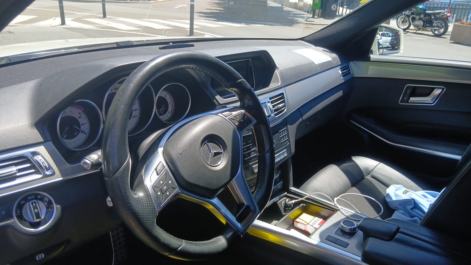 MERCEDES-BENZ E 250 CDI BlueTec 4m-image-3