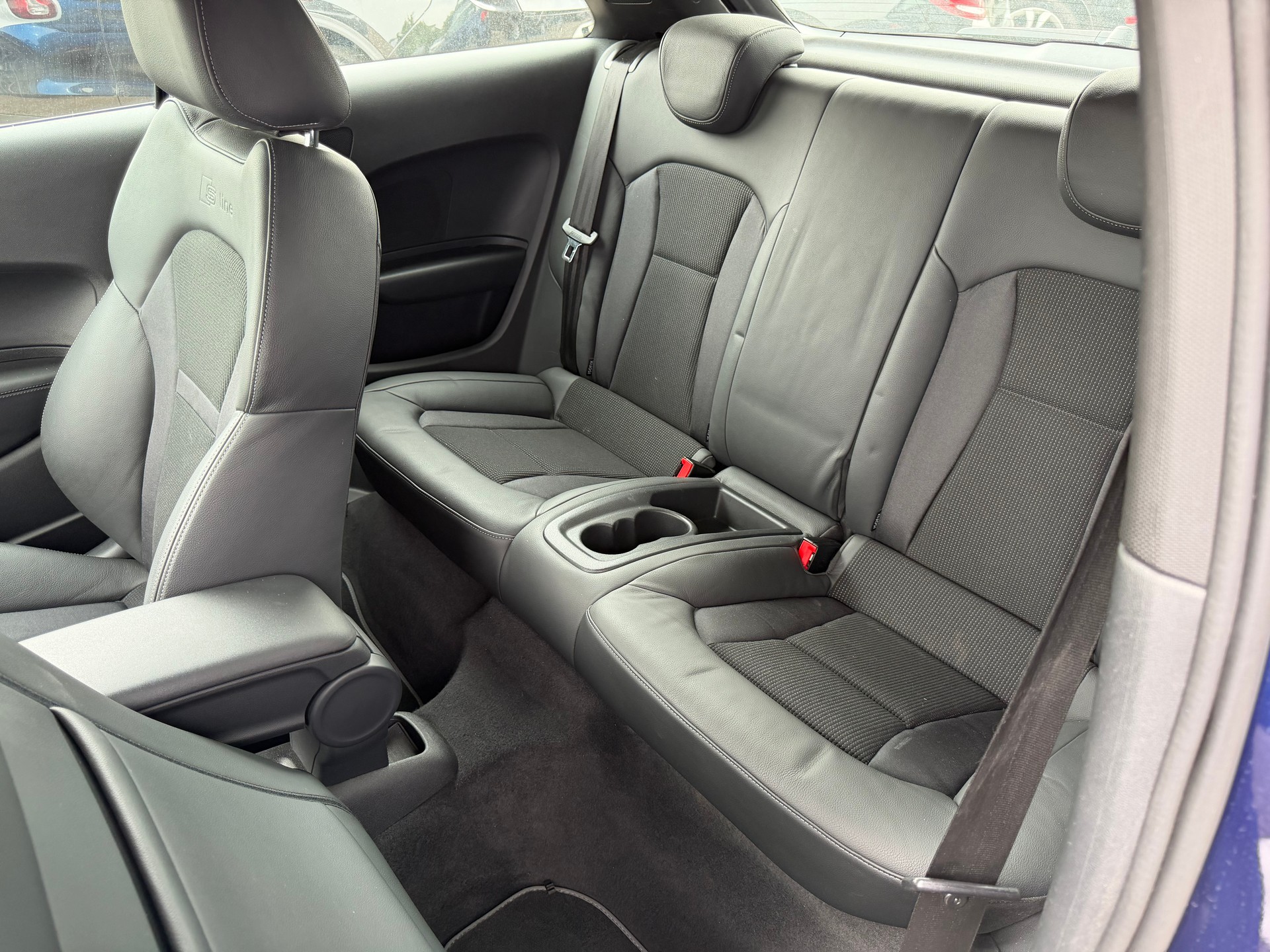 AUDI A1 Sport 1.4 TFSI Ambition S-Tronic-image-19