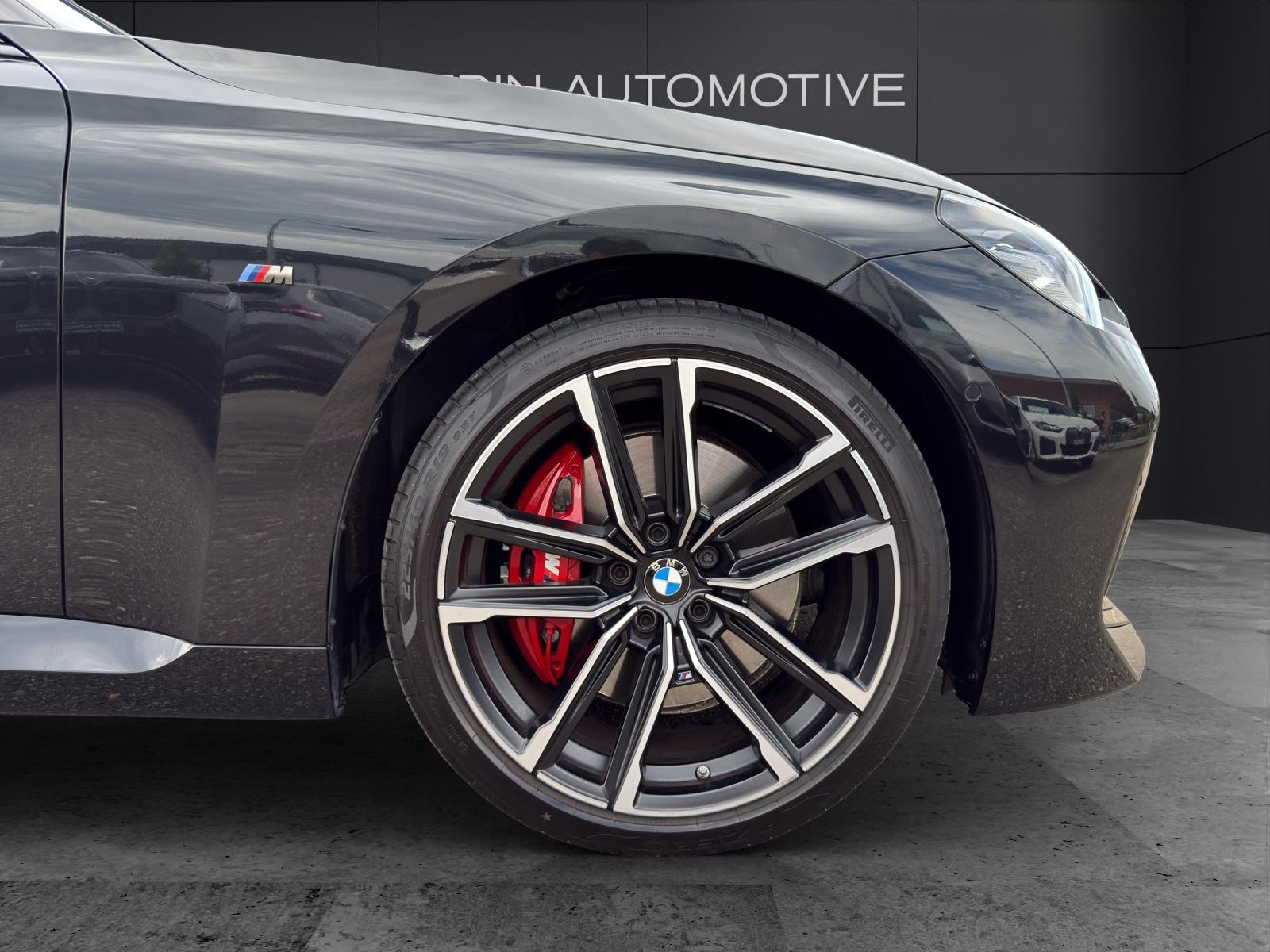 BMW M240i xDrive Coupé-image-9