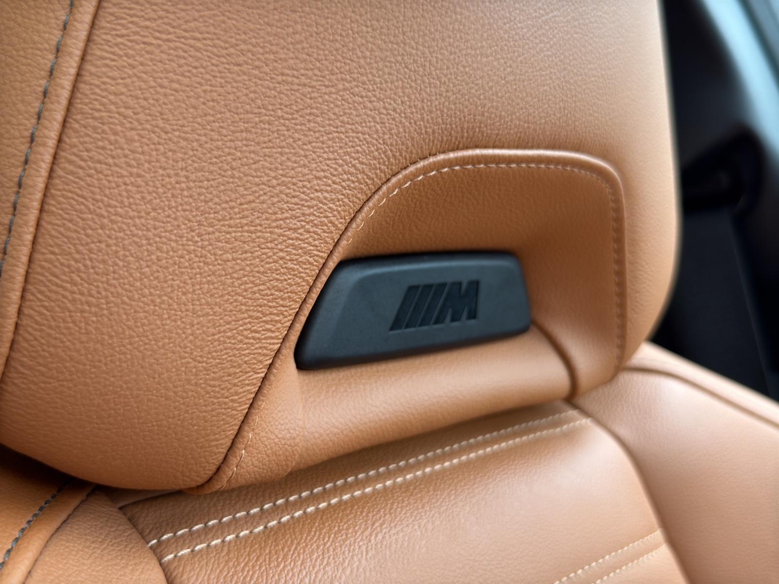 BMW M240i xDrive Coupé-image-18