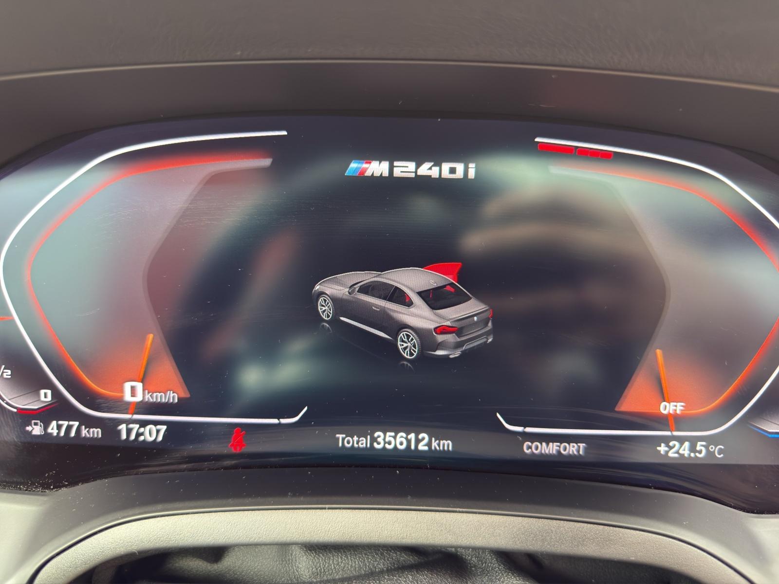 BMW M240i xDrive Coupé-image-15