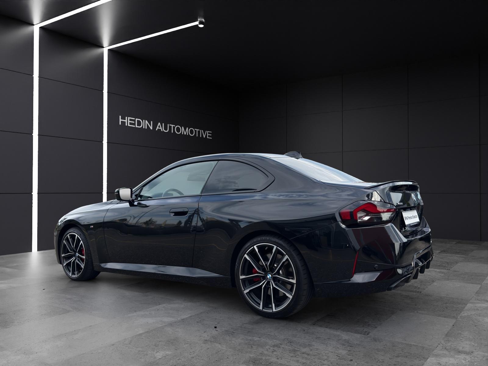 BMW M240i xDrive Coupé-showroom-element-3