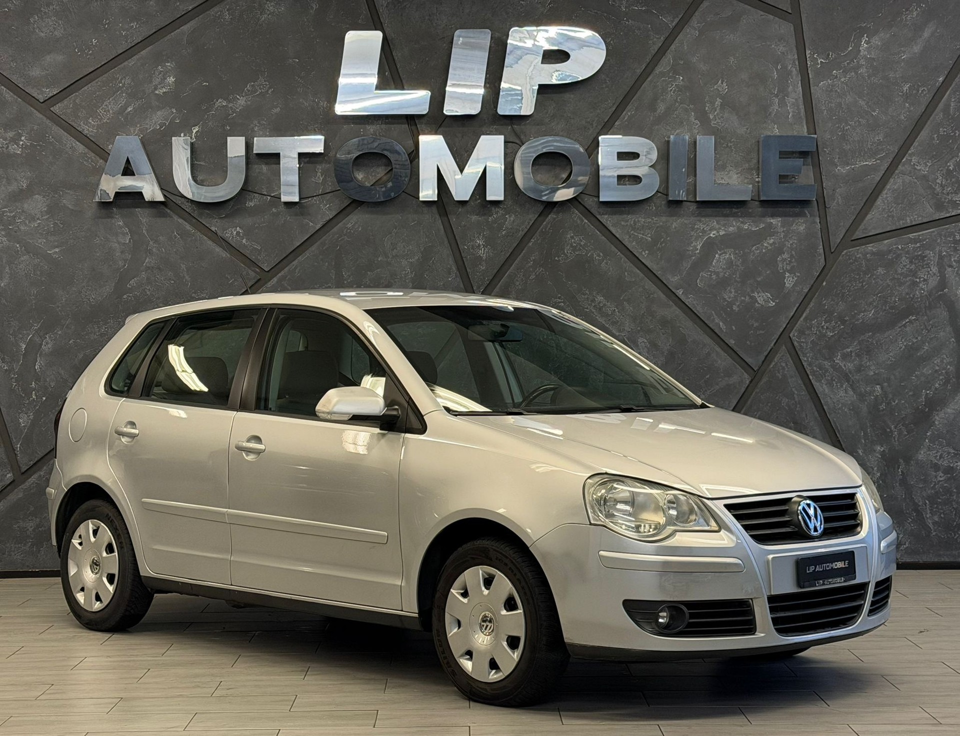 VW Polo 1.4 16V Comfortline-image-2