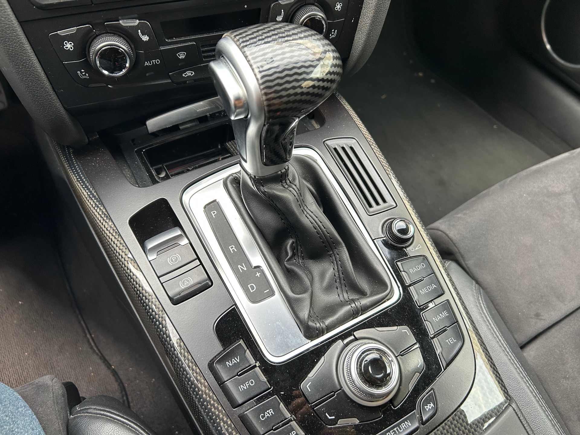 AUDI S5 Sportback 3.0 TFSI quattro S-tronic-image-9