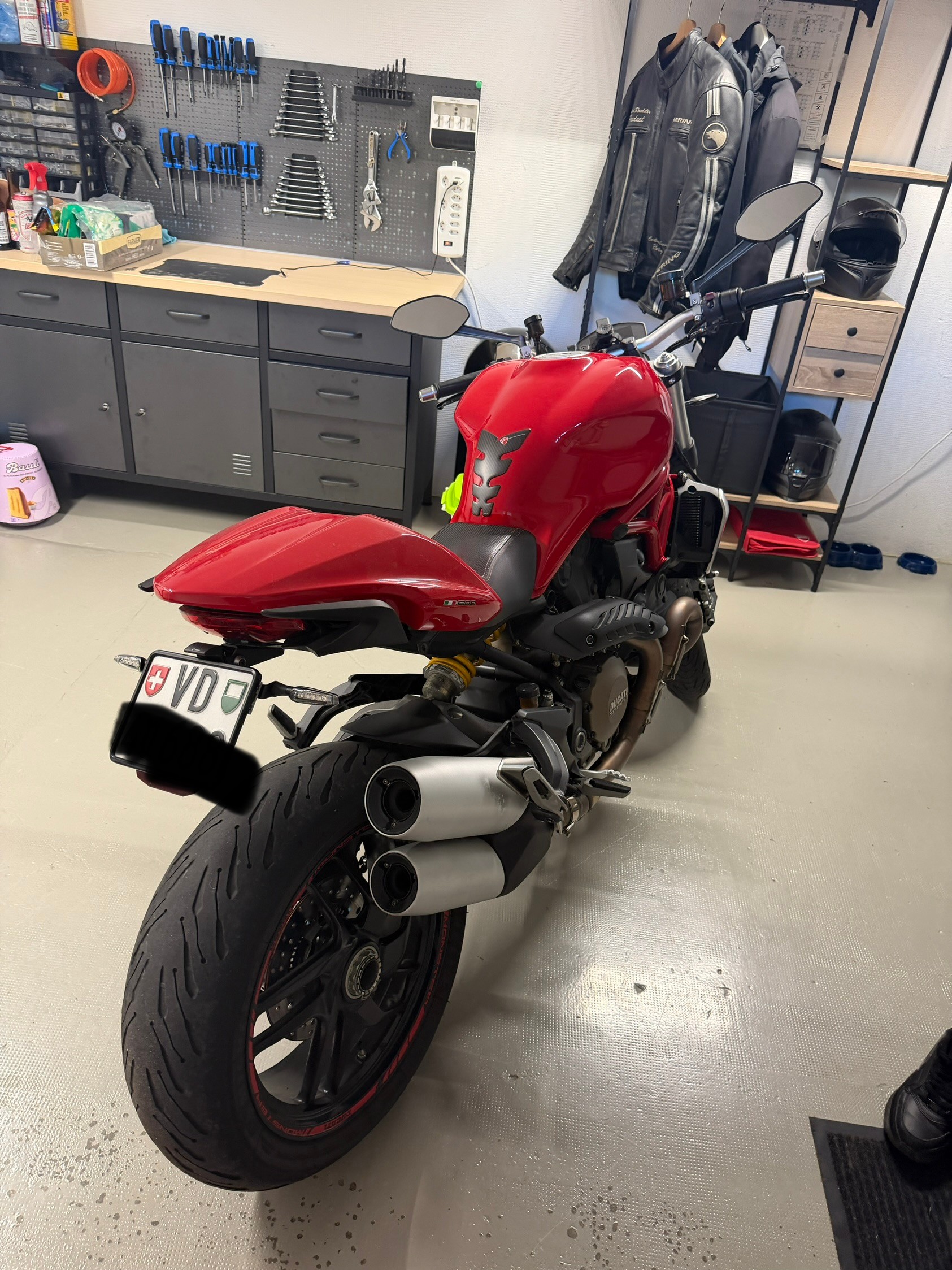 DUCATI Monster 1200 ABS-image-1