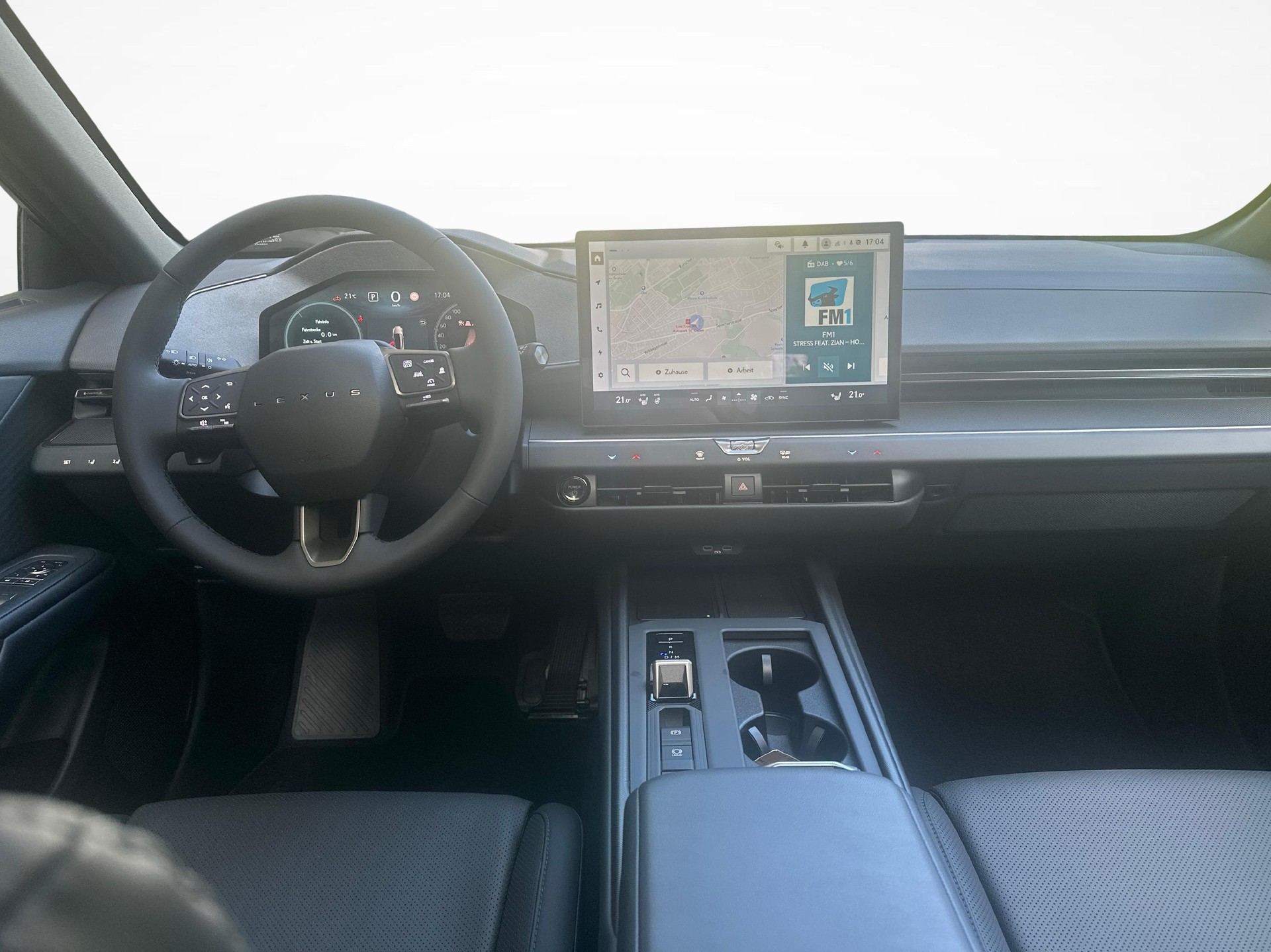 LEXUS ES 500e Comfort AWD-image-8