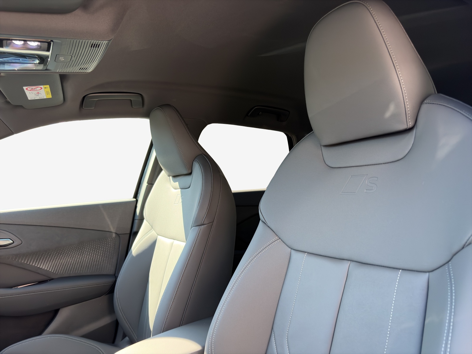 AUDI Q3 SUV 110 kW TFSI S tronic-image-14
