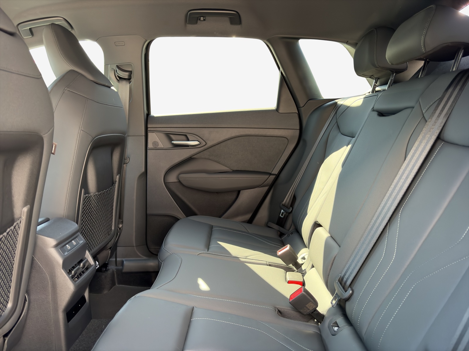 AUDI Q3 SUV 110 kW TFSI S tronic-image-11