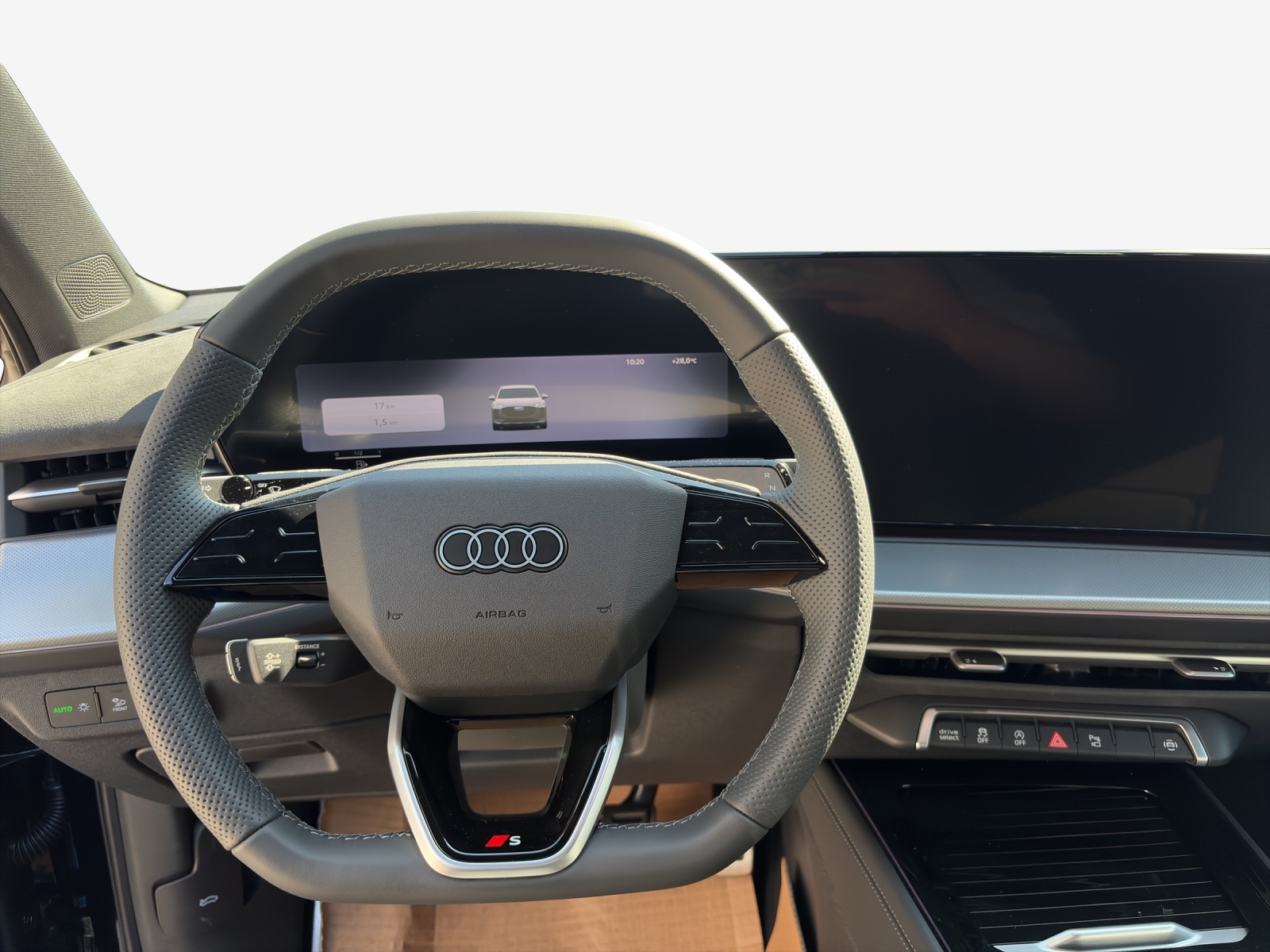 AUDI Q3 SUV 110 kW TFSI S tronic-image-9