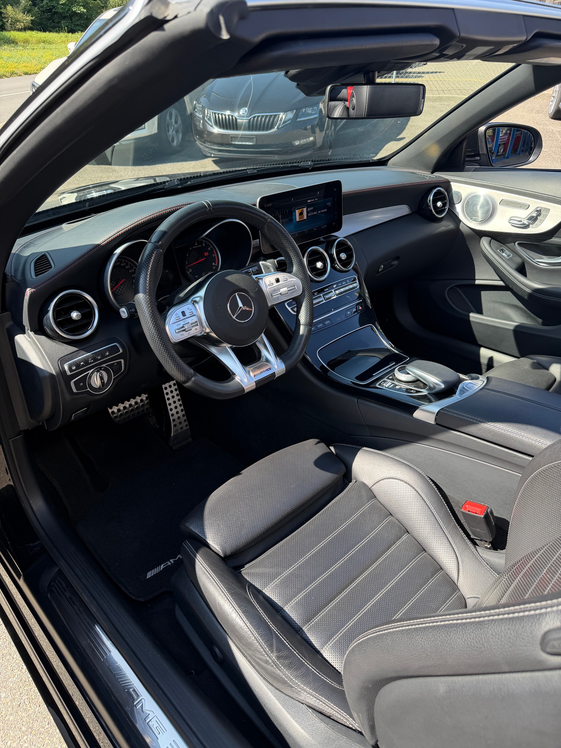 MERCEDES-BENZ C 43 Cabriolet AMG 4Matic 9G-Tronic-image-8