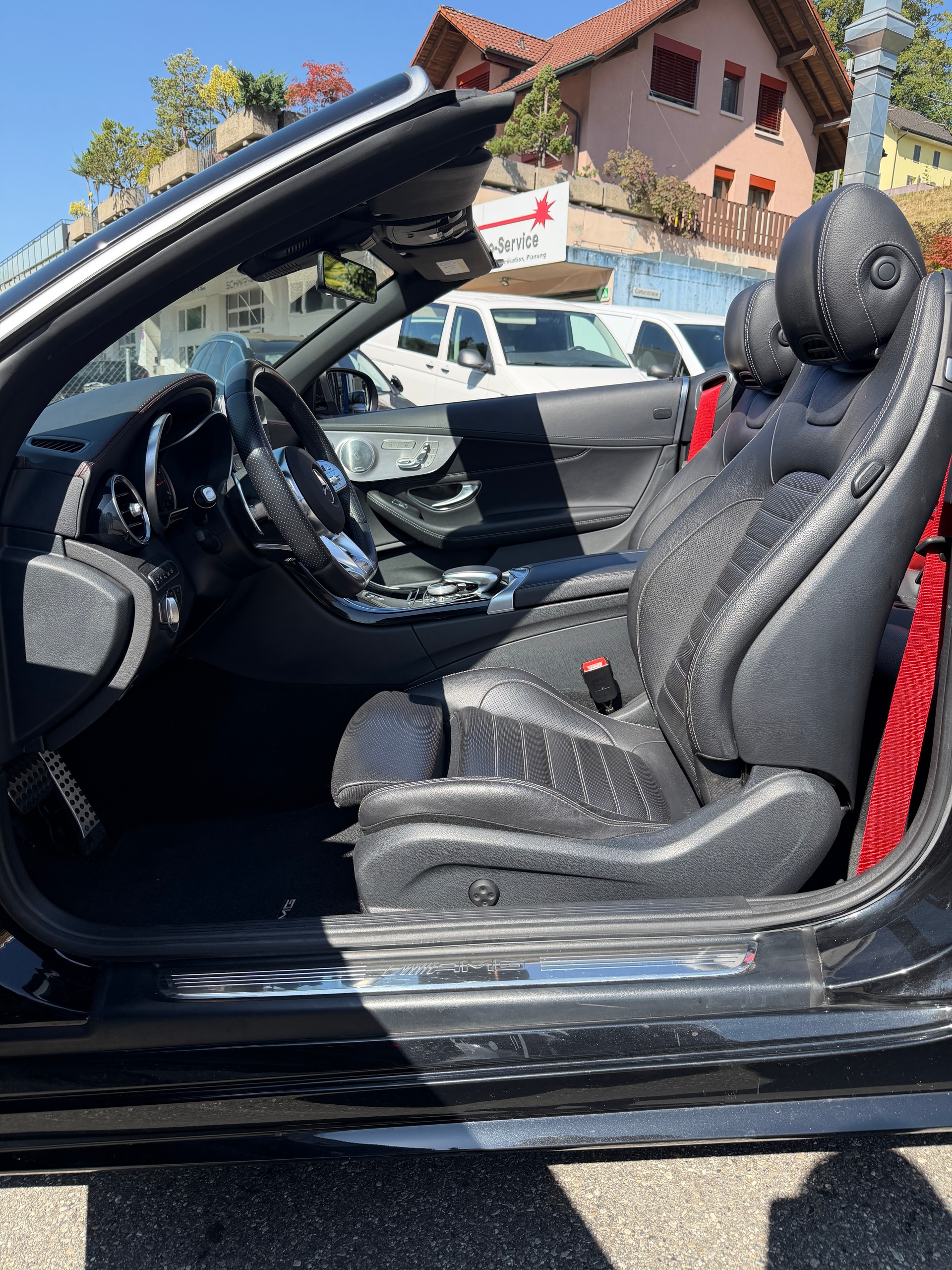 MERCEDES-BENZ C 43 Cabriolet AMG 4Matic 9G-Tronic-image-9