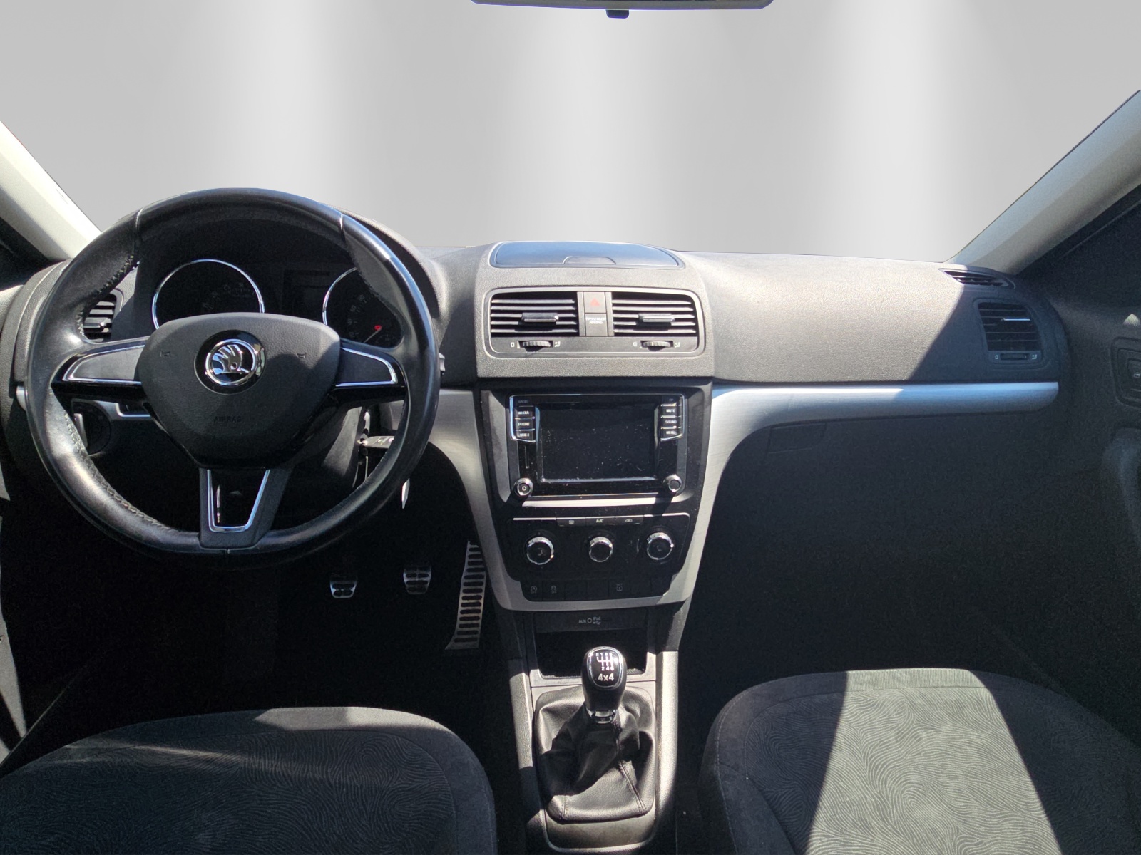 SKODA Yeti 2.0 TDI 150 Ambition 4x4-image-10