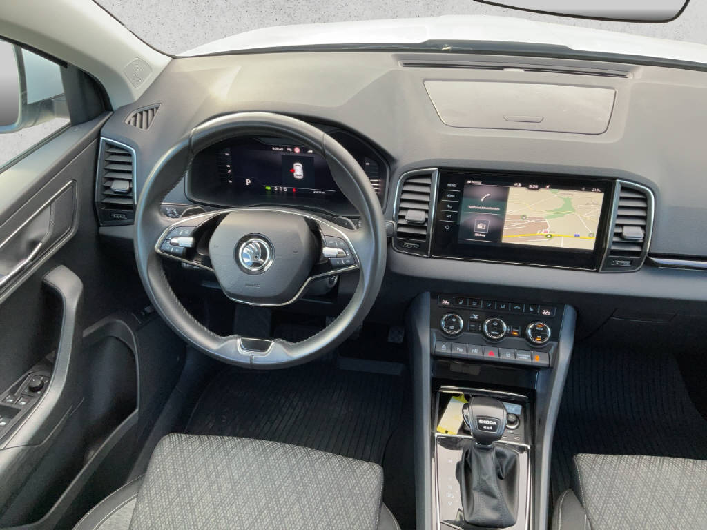 SKODA Karoq 2.0 TDI Style 4x4 DSG-image-10