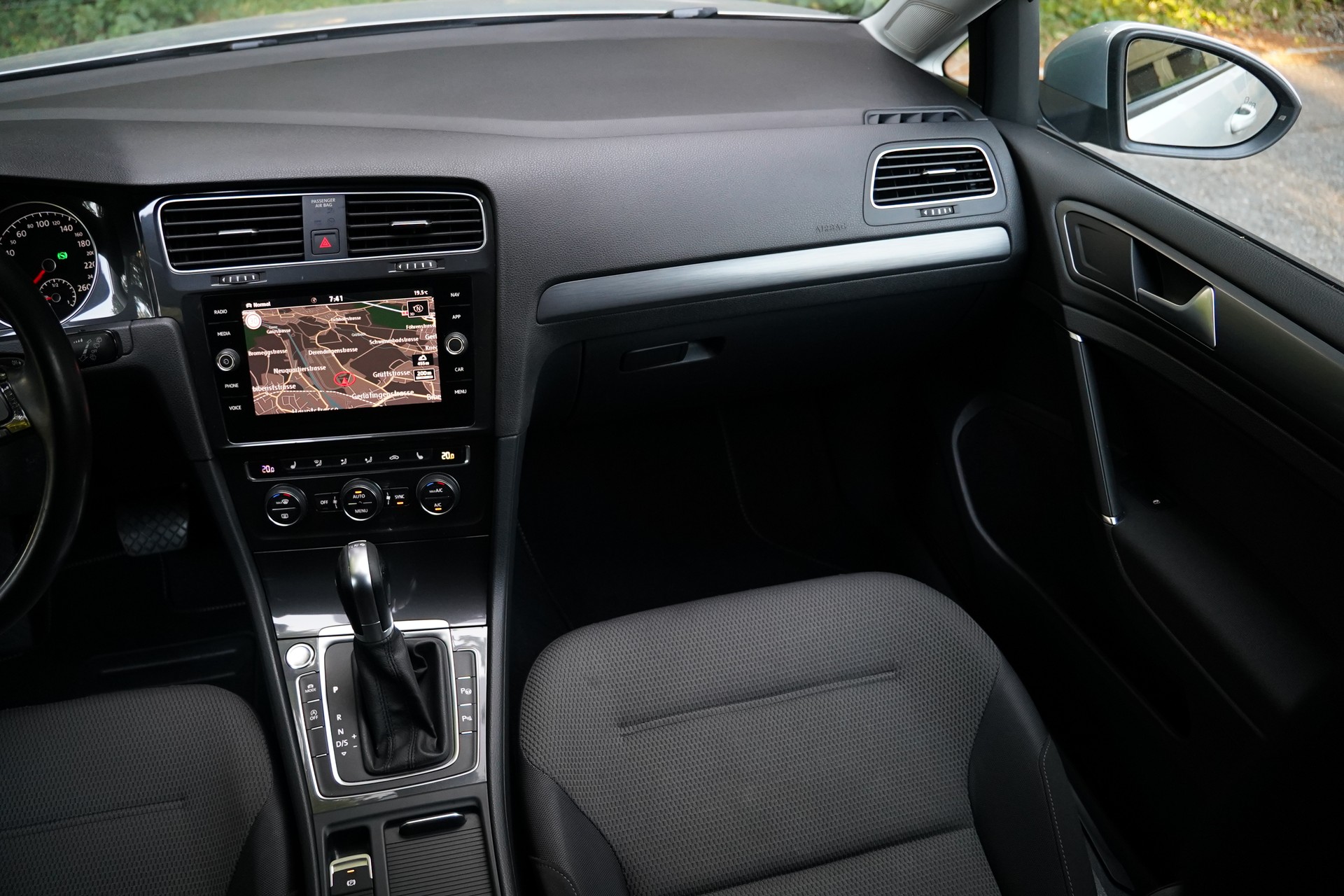 VW Golf 1.5 TSI EVO Highline DSG-image-21