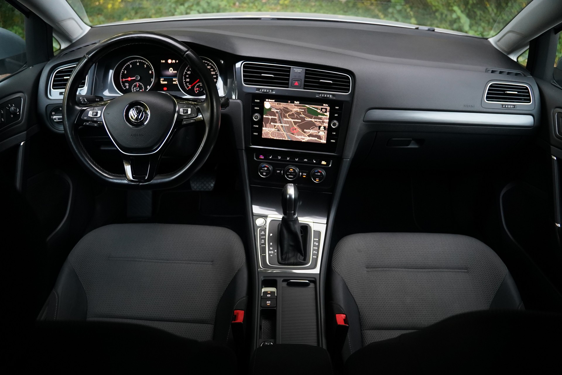 VW Golf 1.5 TSI EVO Highline DSG-image-15