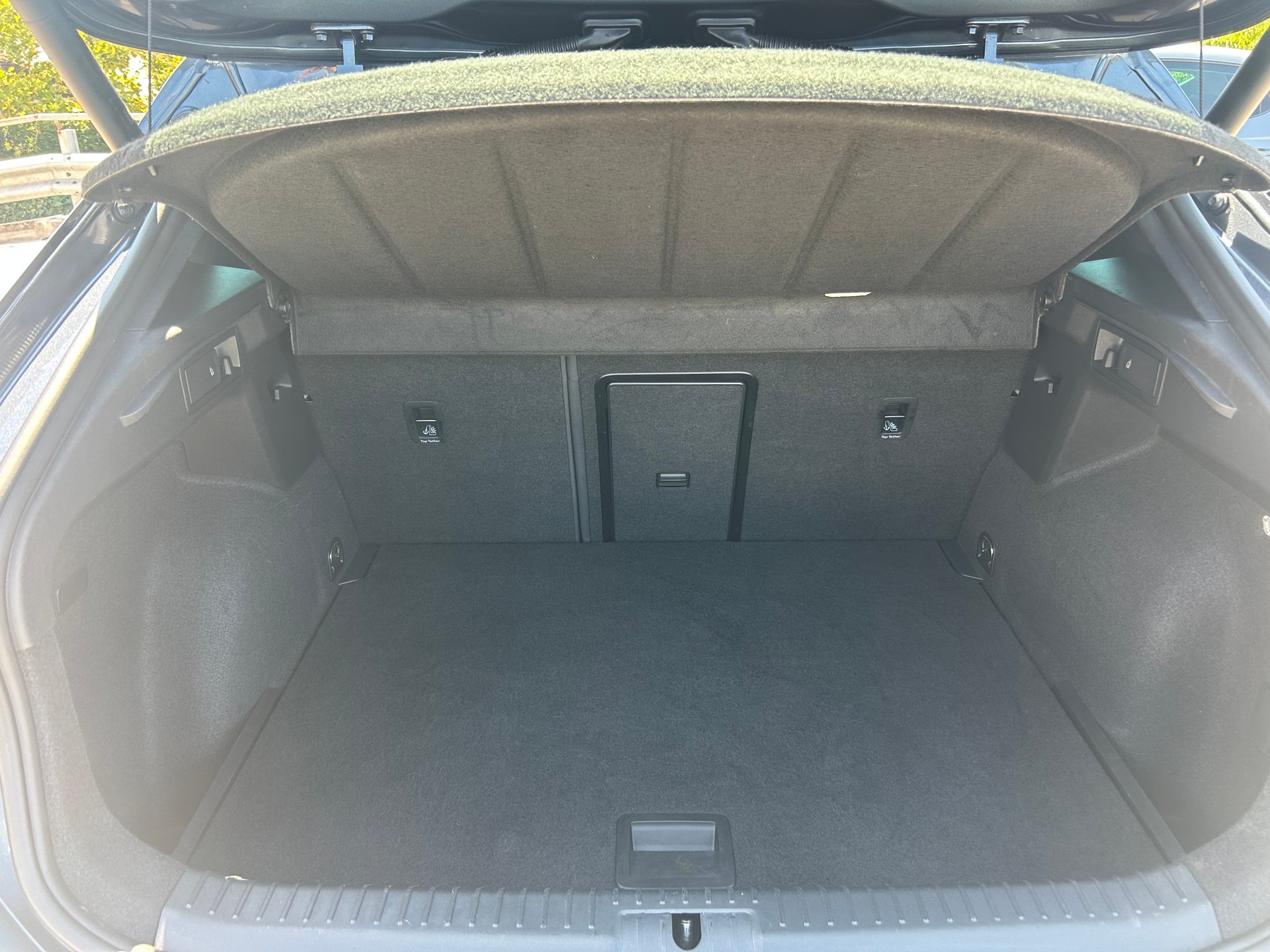 CUPRA Formentor 1.5 TSI DSG-image-12