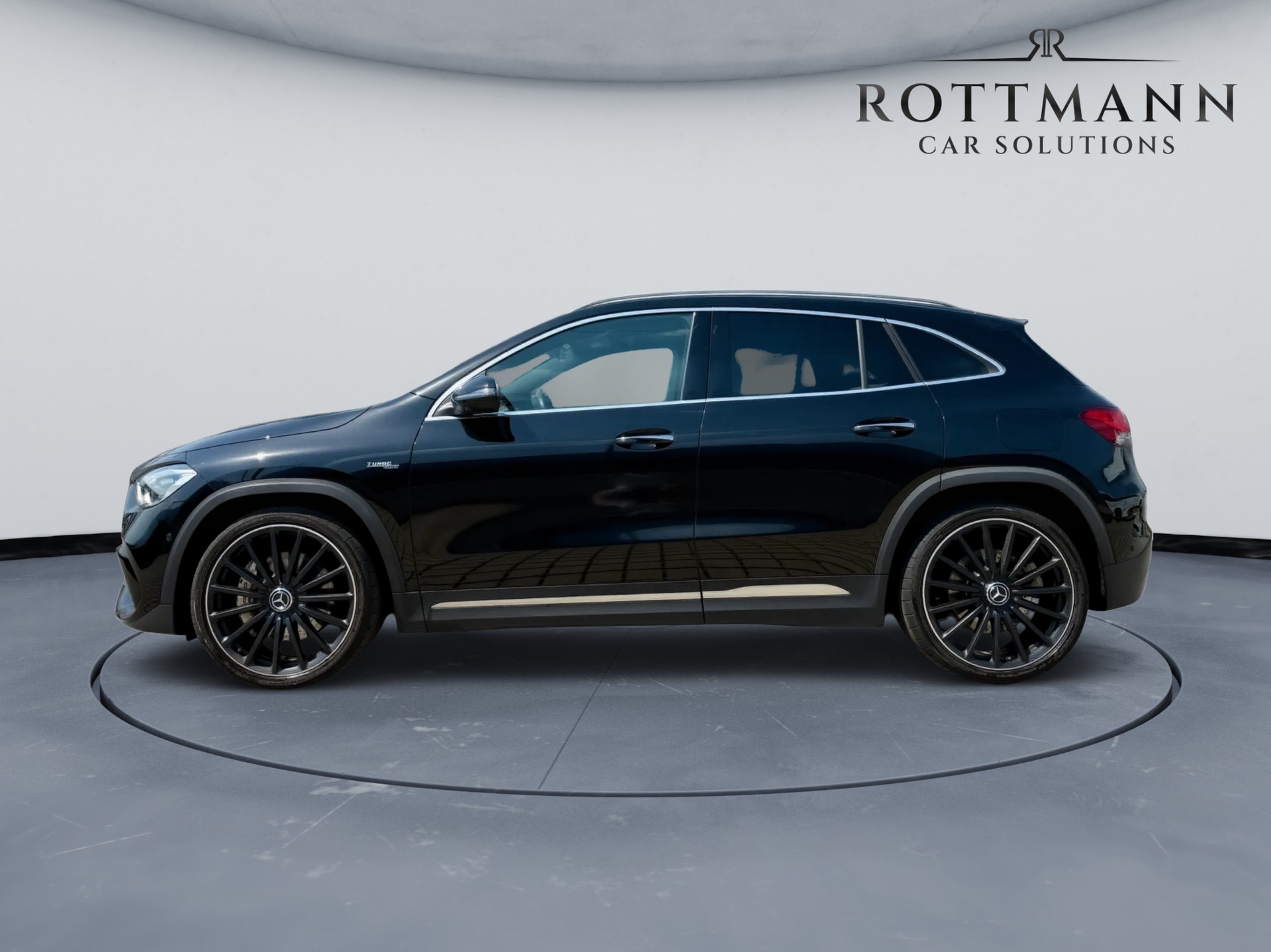 MERCEDES-BENZ GLA 35 AMG 4Matic 8G-Speedshift DCT-image-0