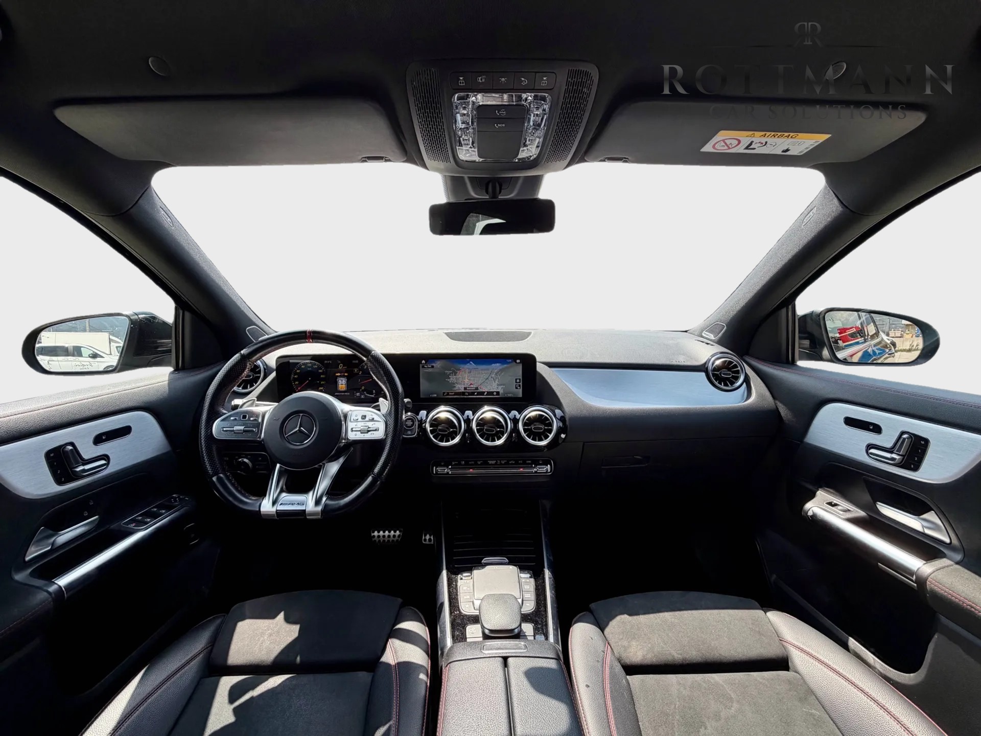 MERCEDES-BENZ GLA 35 AMG 4Matic 8G-Speedshift DCT-image-9