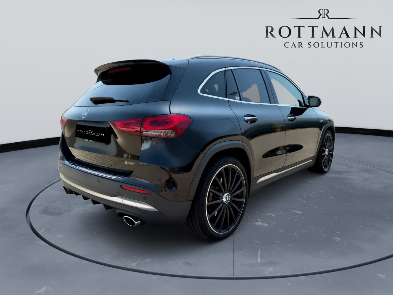 MERCEDES-BENZ GLA 35 AMG 4Matic 8G-Speedshift DCT-image-5