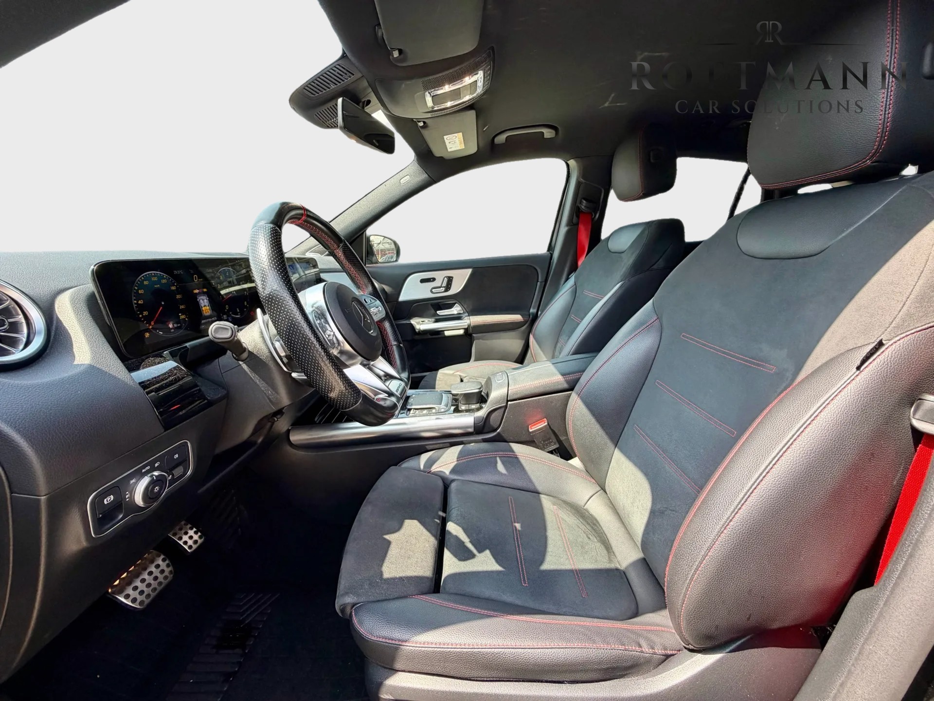 MERCEDES-BENZ GLA 35 AMG 4Matic 8G-Speedshift DCT-image-8
