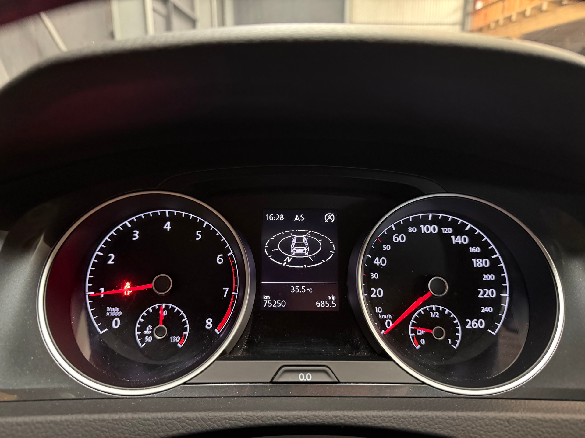 VW Golf Variant 1.4 TSI Highline-image-14