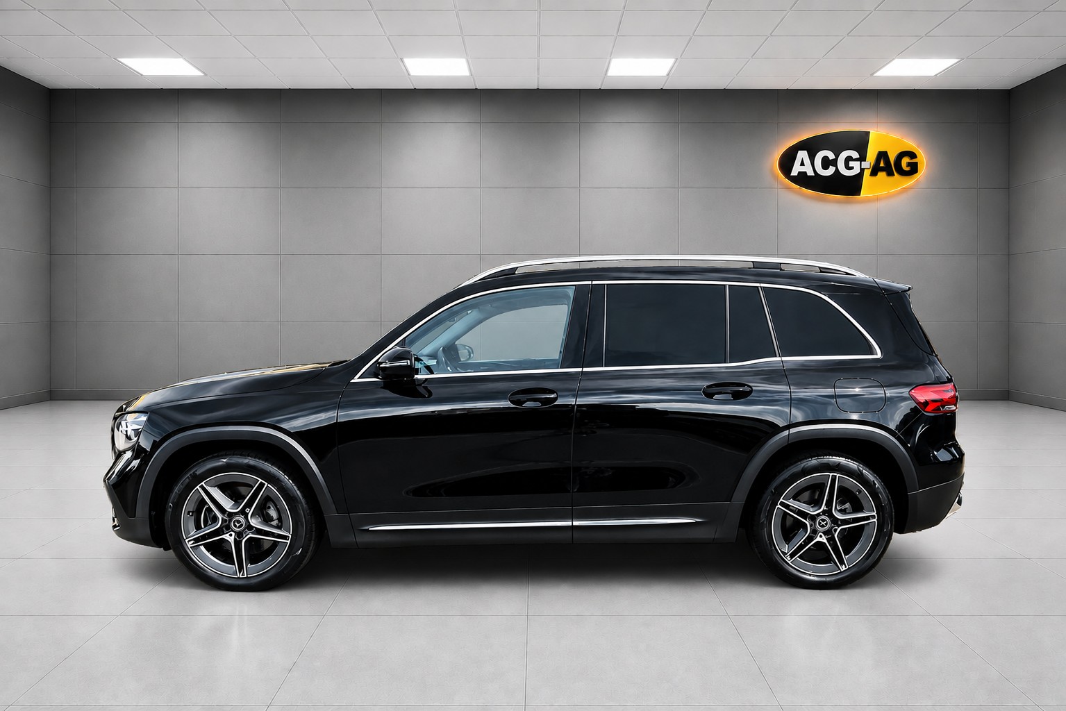 MERCEDES-BENZ GLB 220 d 4Matic AMG Line 8G-Tronic ** H.up Display ** Farhrerassistenz Paket ** RF-Kamera ** Leder-Alcantara ** Sportsitze **-image-3