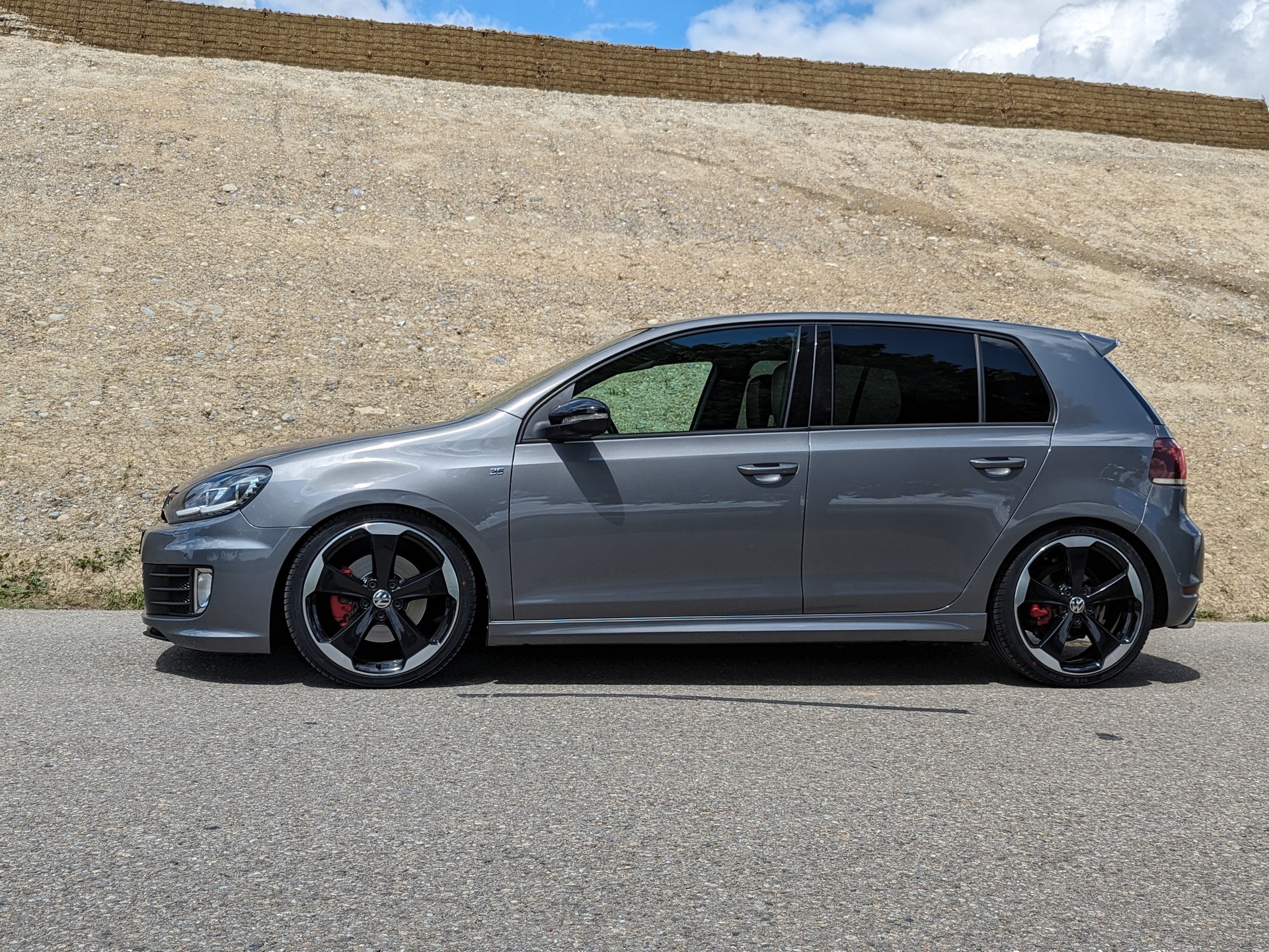 VW Golf 2.0 TSI GTI Edition 35 DSG-image-1