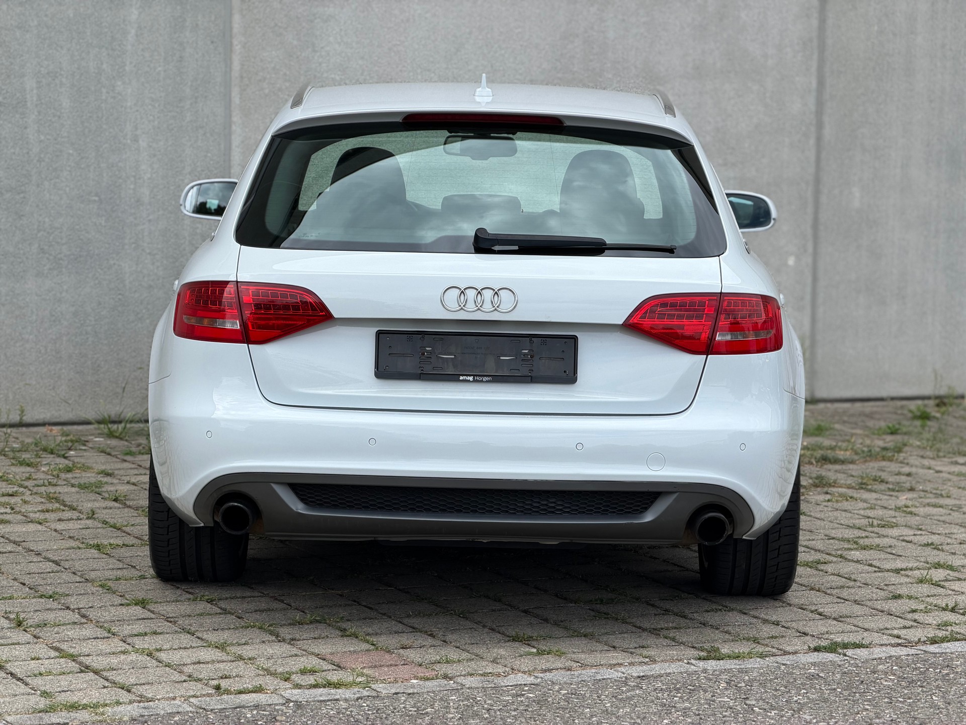 AUDI A4 Avant 2.0 TFSI quattro S-tronic-image-7