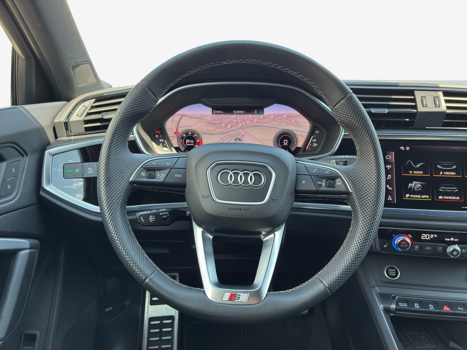 AUDI Q3 Sportback 40 TDI S line quattro S-tronic-image-9