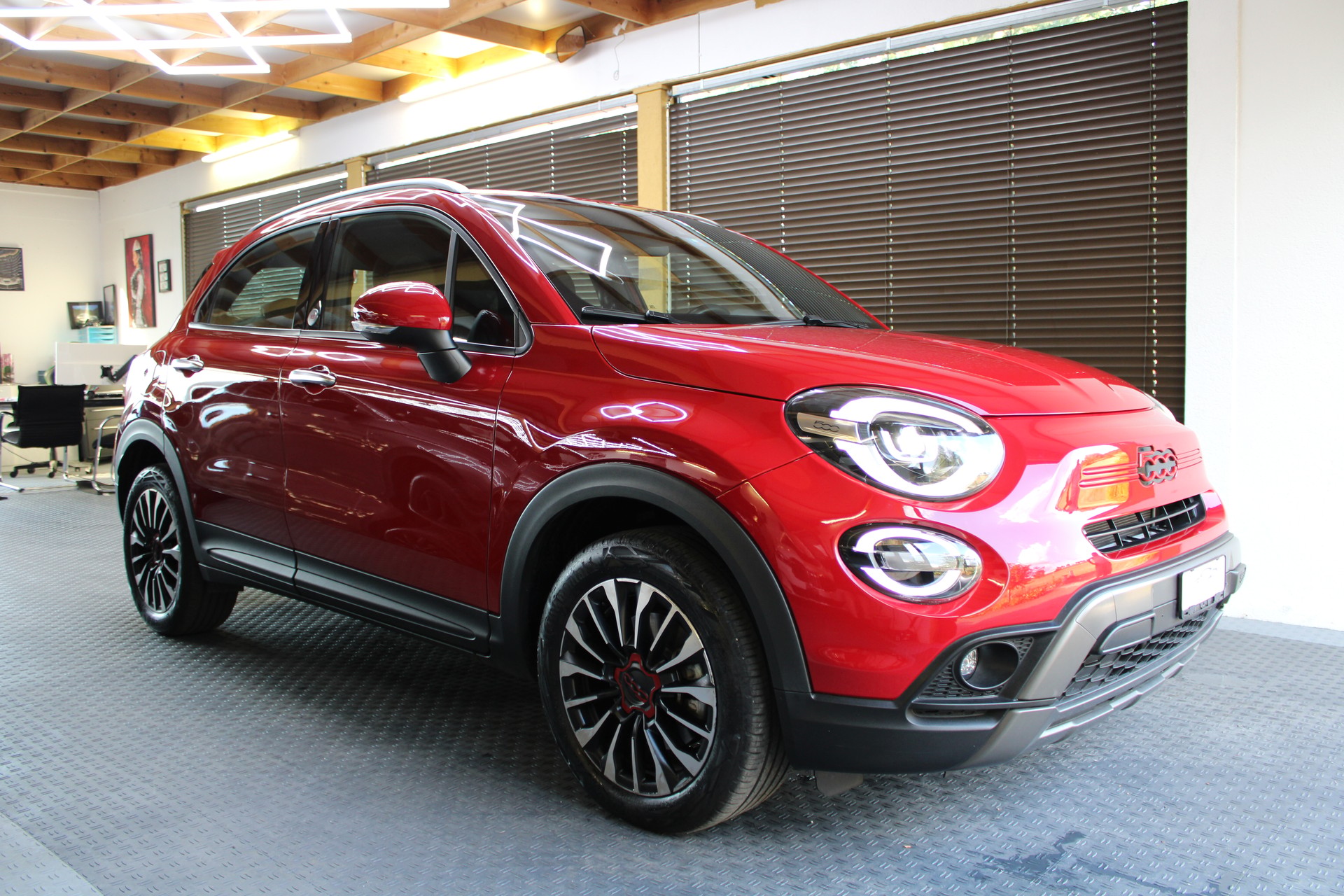 FIAT 500X 1.5 Hybrid Red DCT *CH-Fahrzeug & 24mt. Garantie*-image-5