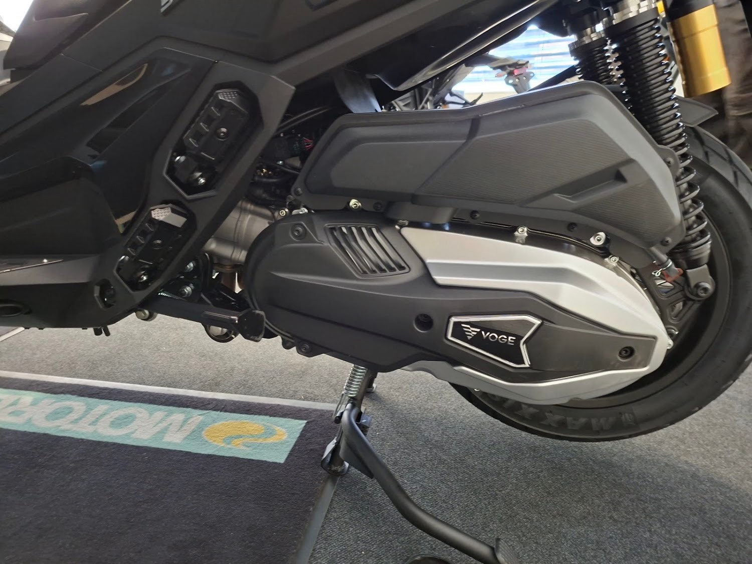 VOGE SR450X-image-7