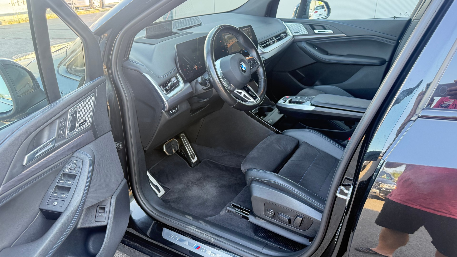 BMW 218d Active Tourer M Sport DKG-image-12