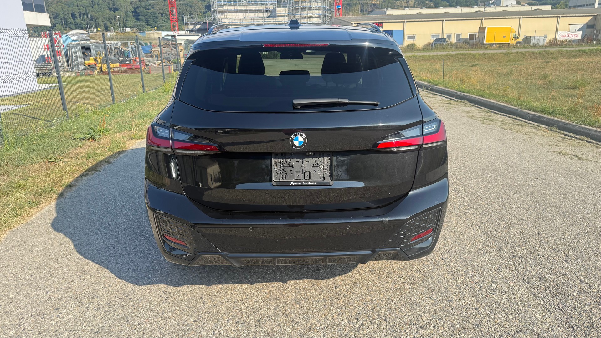 BMW 218d Active Tourer M Sport DKG-image-4