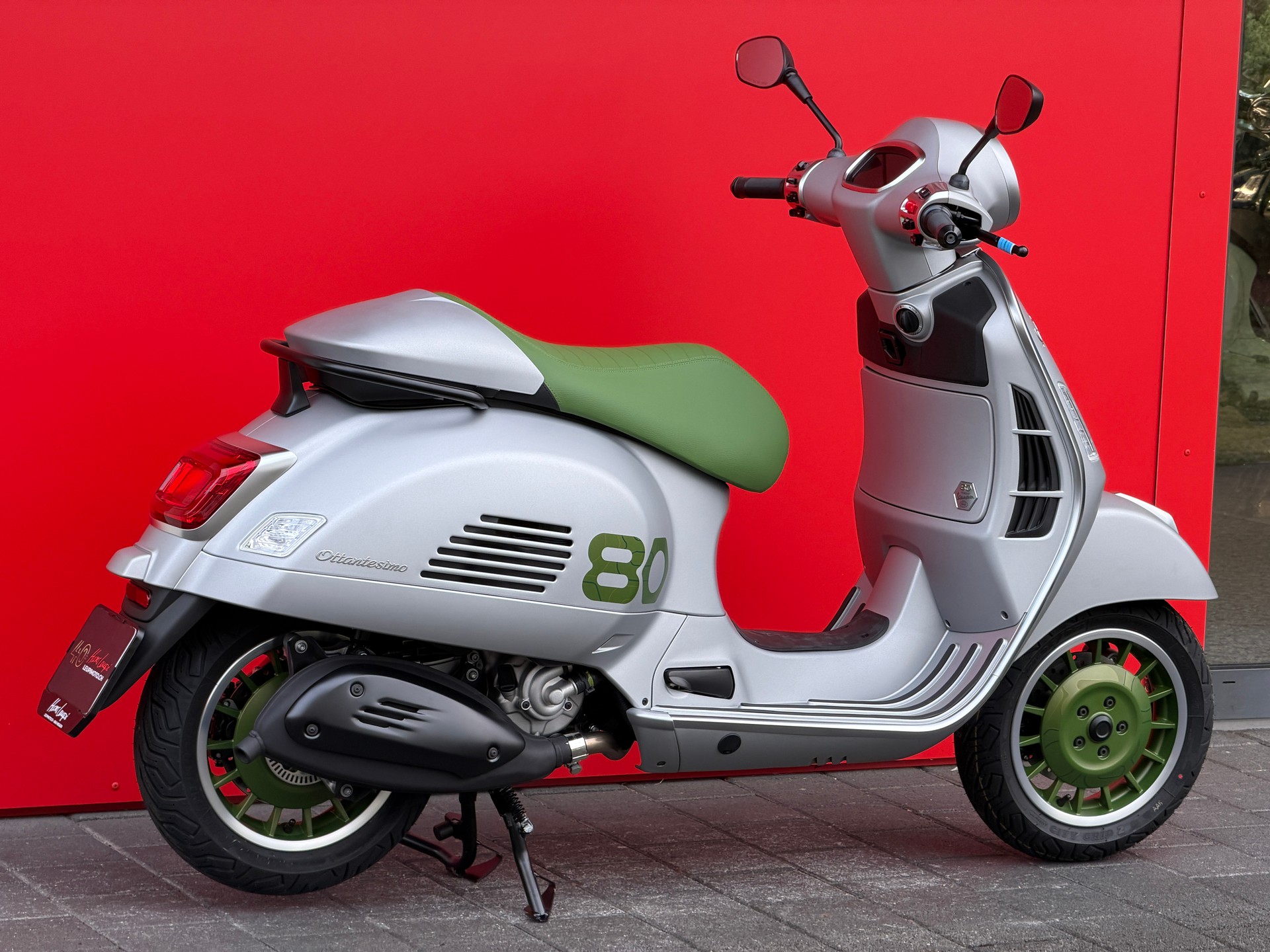 PIAGGIO Vespa GTS 310 Ottantesimo Euro 5+-image-15
